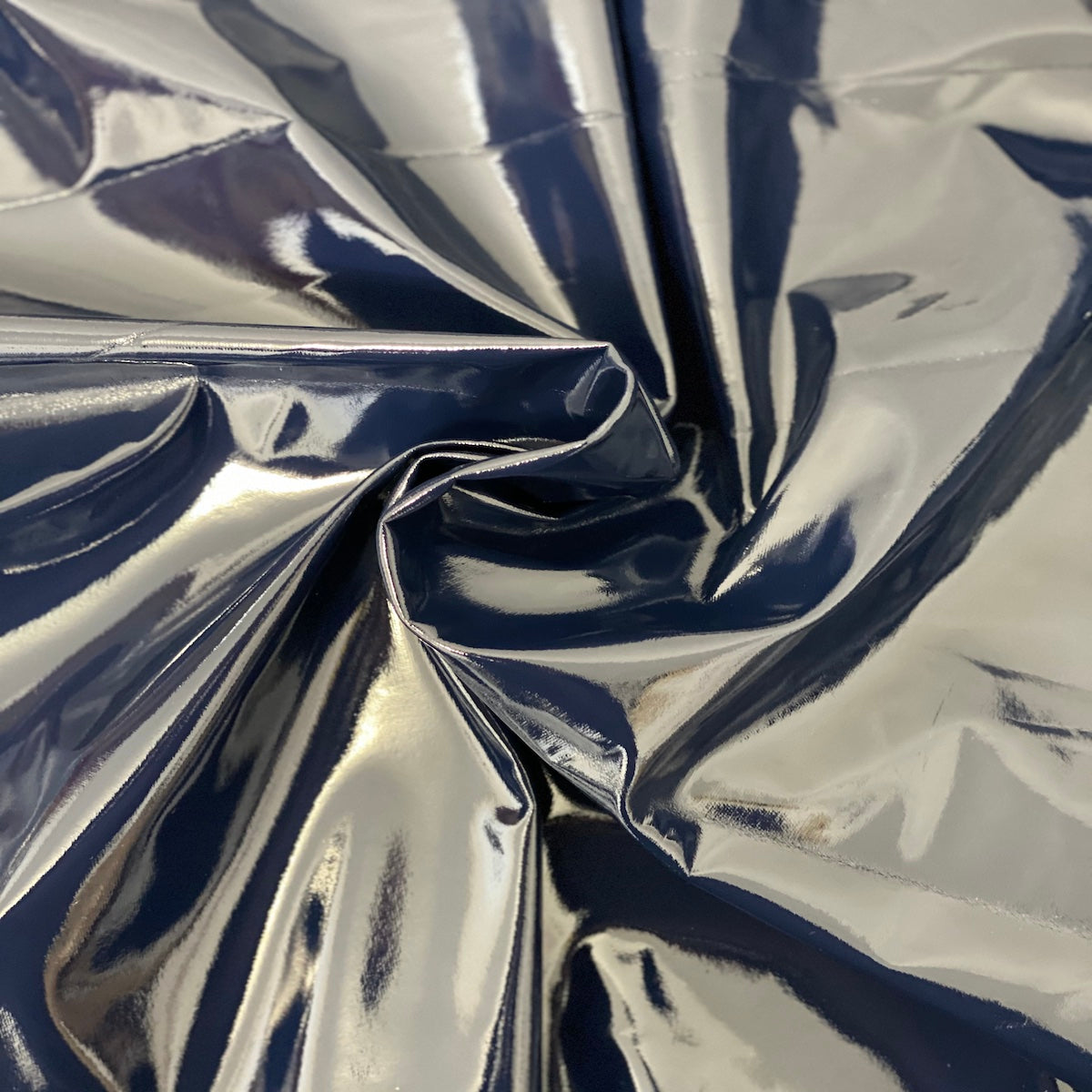 An application scenario or product detail of patent leather fabric - Image 10