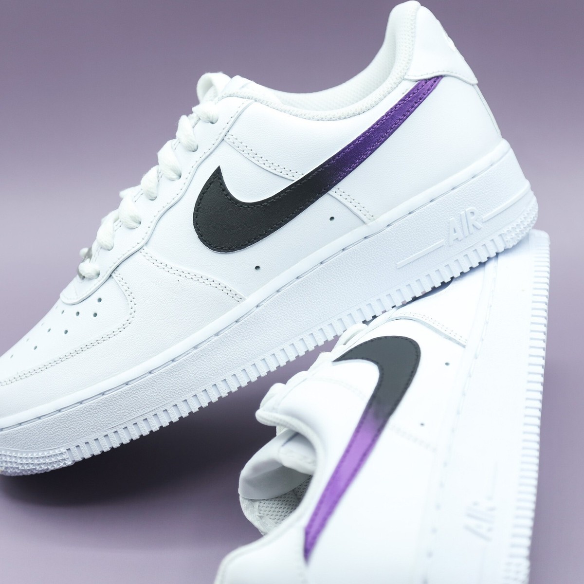 An application scenario or product detail of pearlescent shoes - Image 7