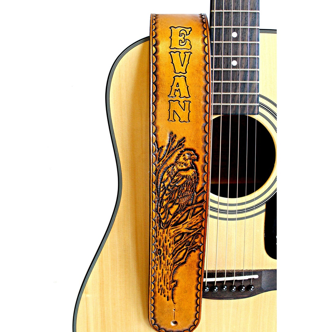 An application scenario or product detail of personalized custom leather guitar straps - Image 5