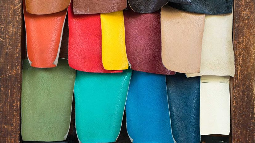 An application scenario or product detail of polyurethane leather paint - Image 12