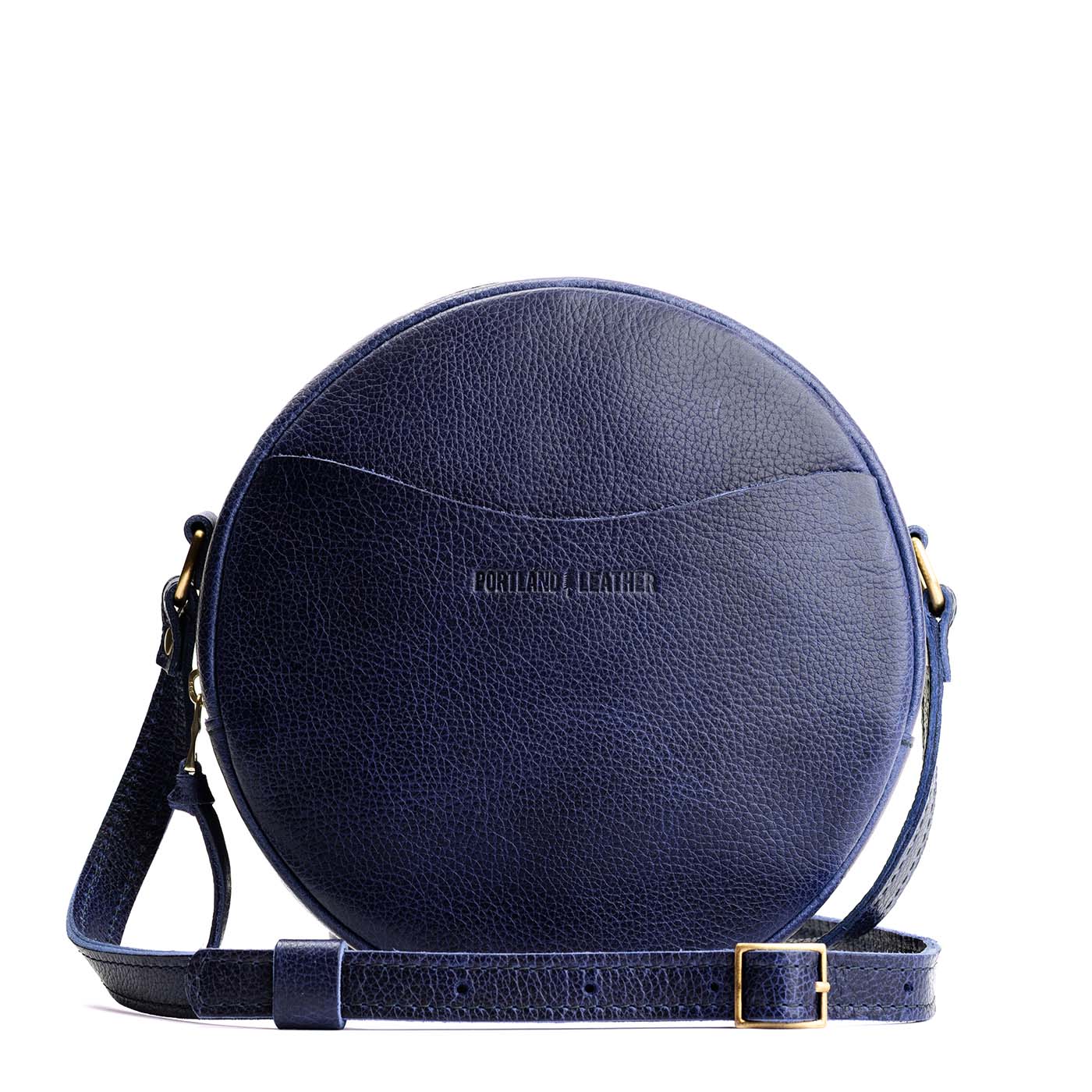 An application scenario or product detail of portland leather company treet - Image 2