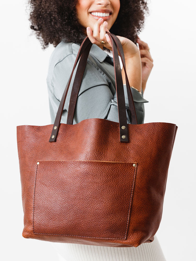 An application scenario or product detail of portland leather customer service - Image 9