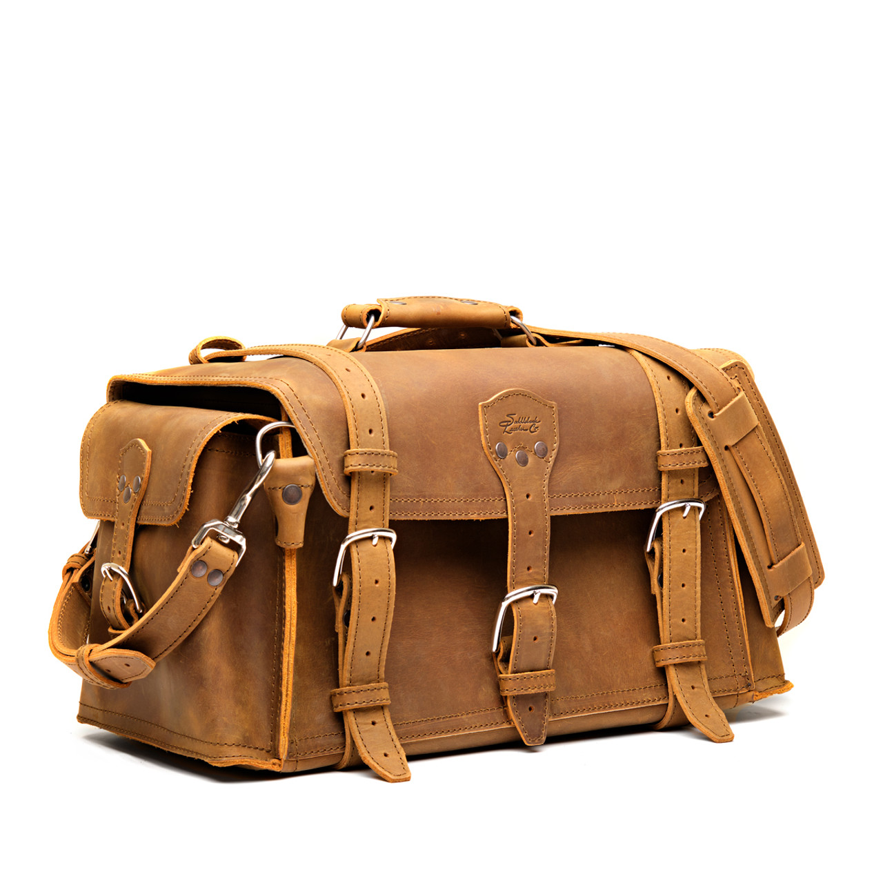An application scenario or product detail of saddleback leather company - Image 6