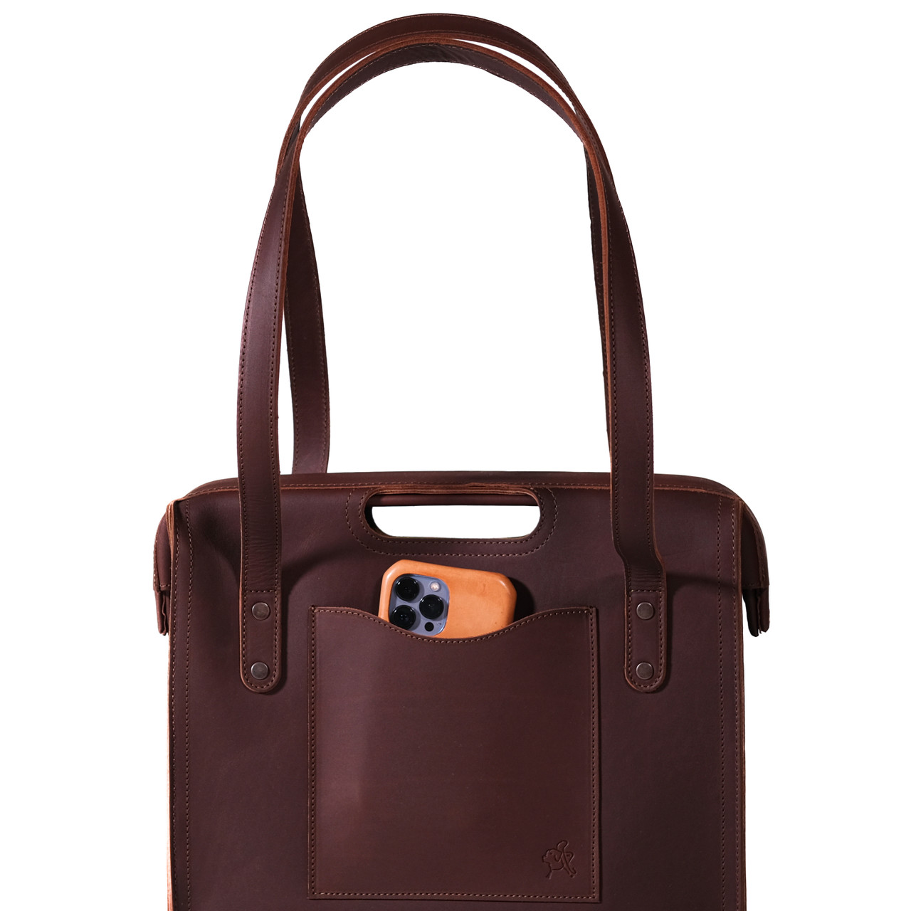 An application scenario or product detail of saddleback leather company - Image 9