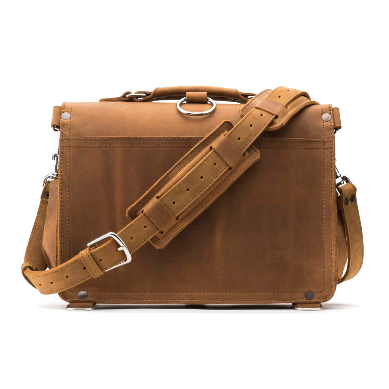 An application scenario or product detail of saddleback leather company briefcase - Image 6