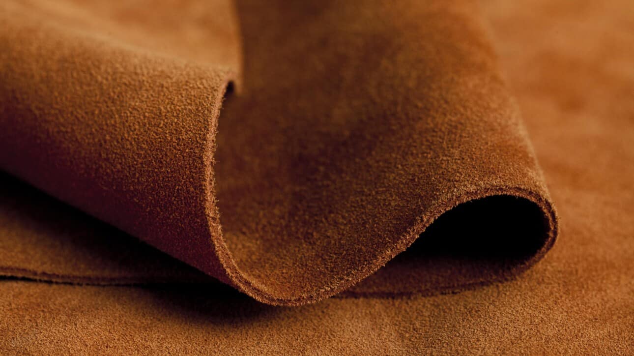 Featured image for the saude leather guide