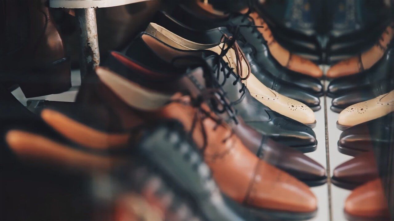 An application scenario or product detail of shoes synthetic leather - Image 3