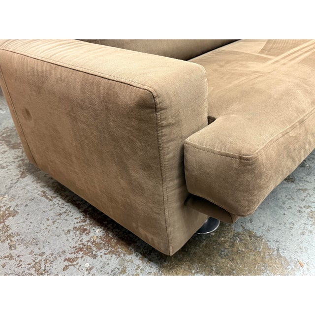 An application scenario or product detail of sofa ultrasuede - Image 9