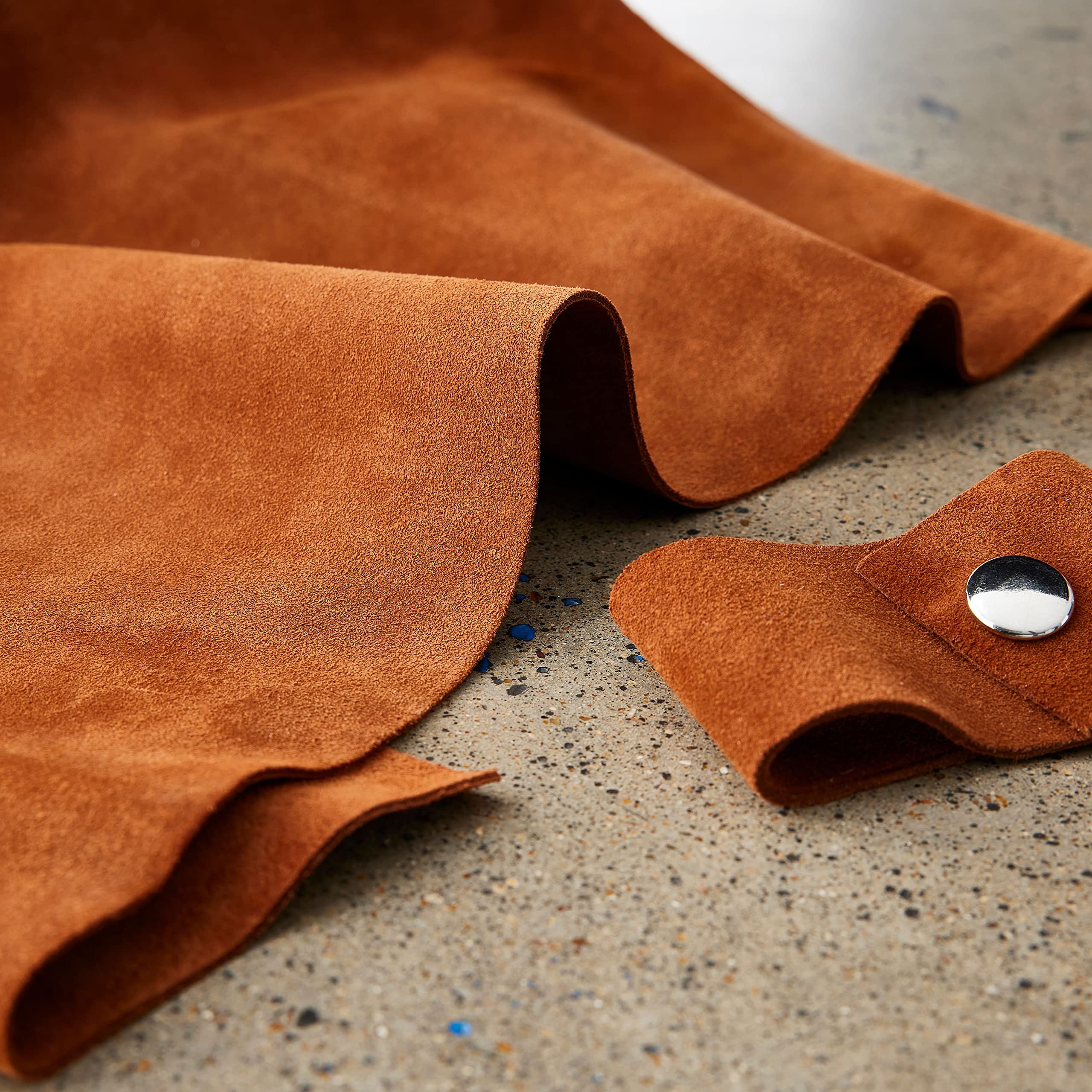 An application scenario or product detail of suede leatger - Image 24