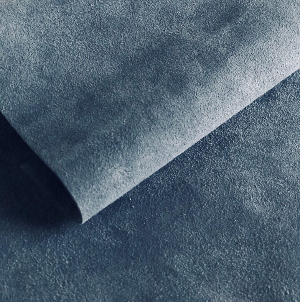 Featured image for the sueded microfiber fabric guide