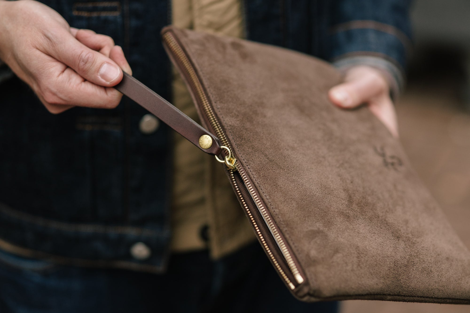 An application scenario or product detail of swede leather - Image 3