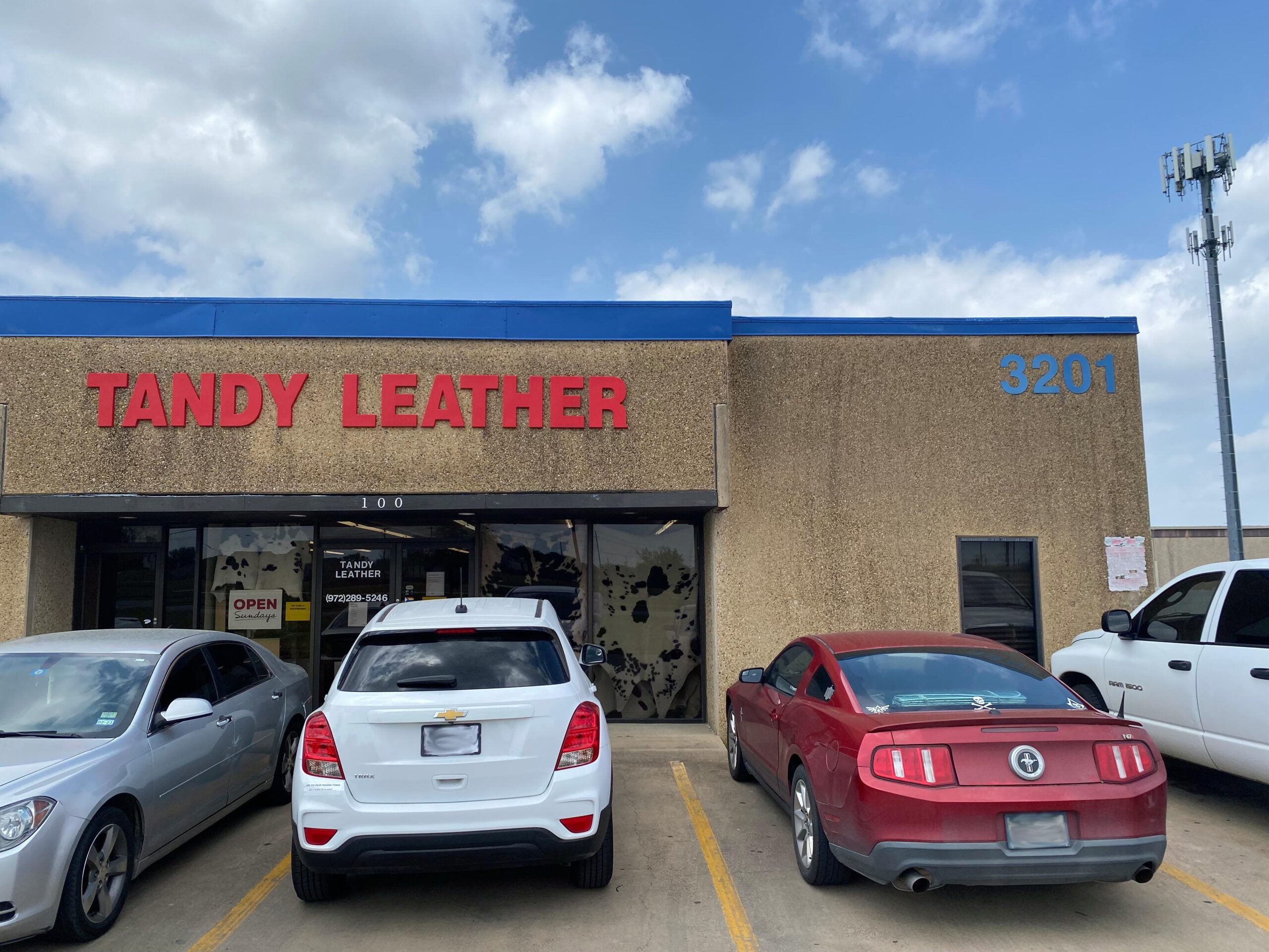 An application scenario or product detail of tandy leather factory near me - Image 8