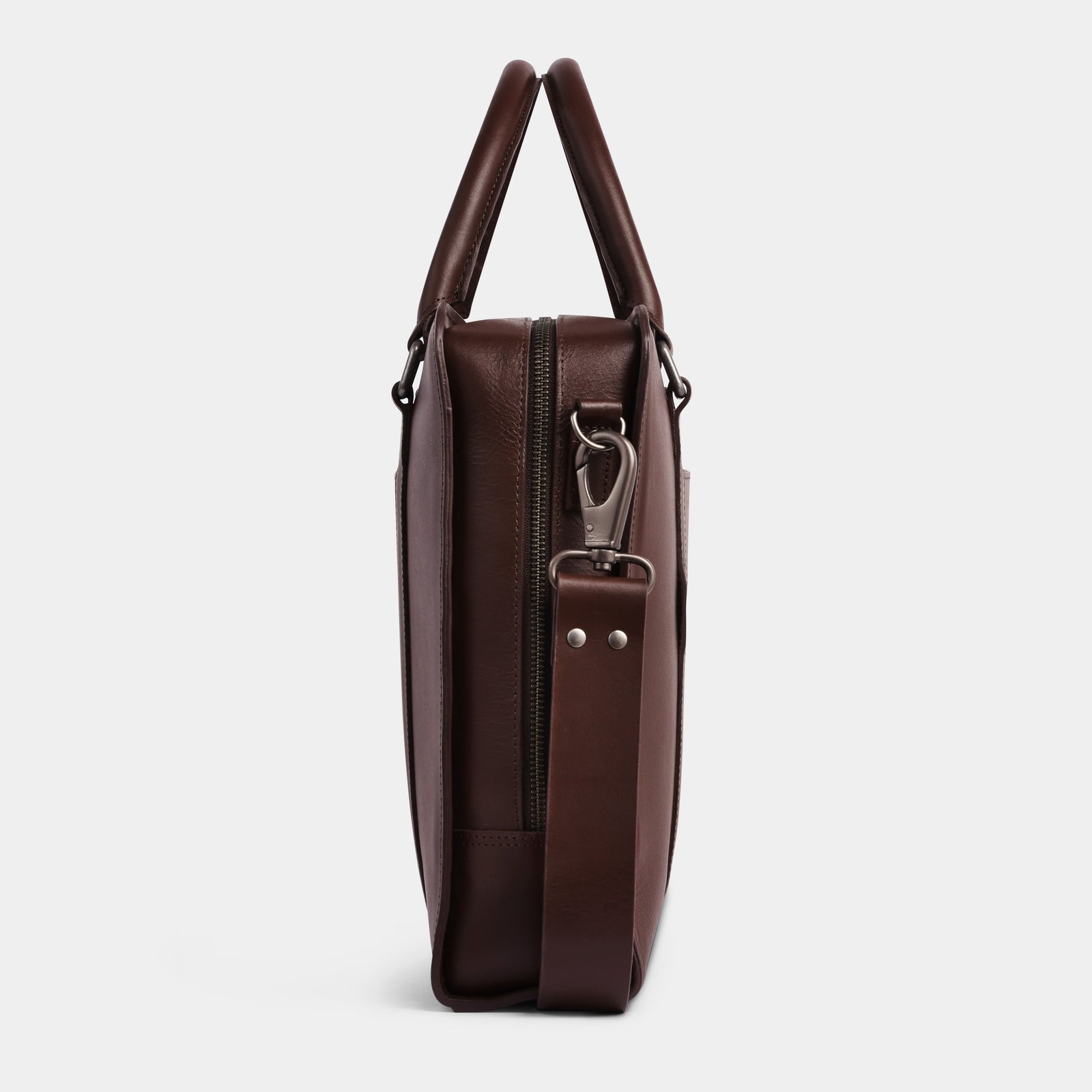 An application scenario or product detail of the real leather company reviews - Image 14