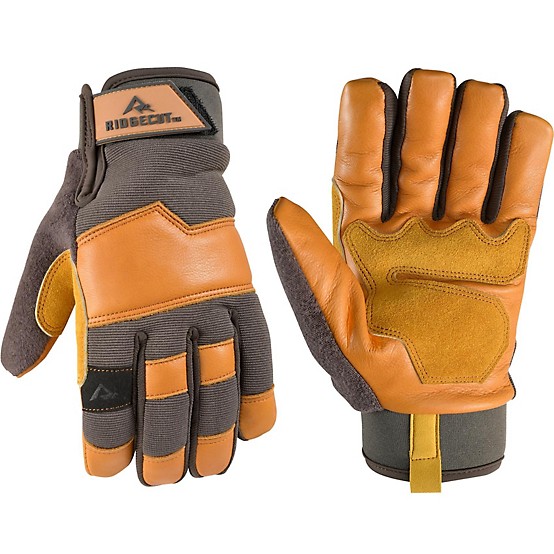 An application scenario or product detail of tractor supply leather gloves - Image 1