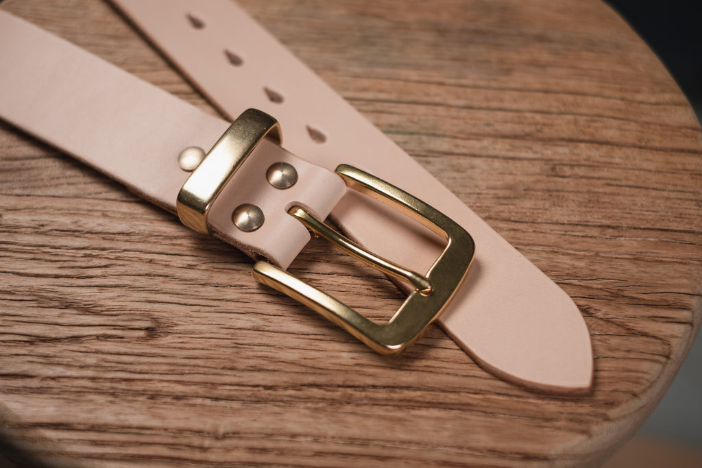 An application scenario or product detail of veg leather belt - Image 5