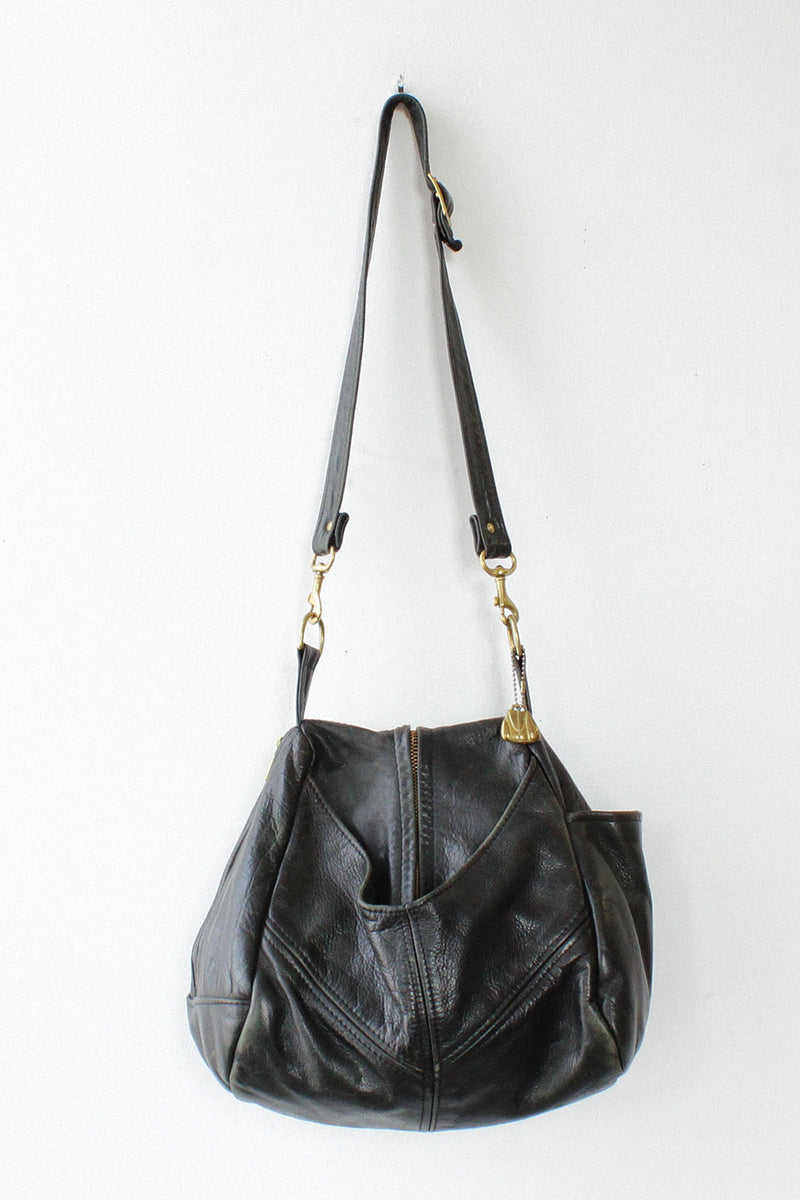 Featured image for the victoria leather company purses guide