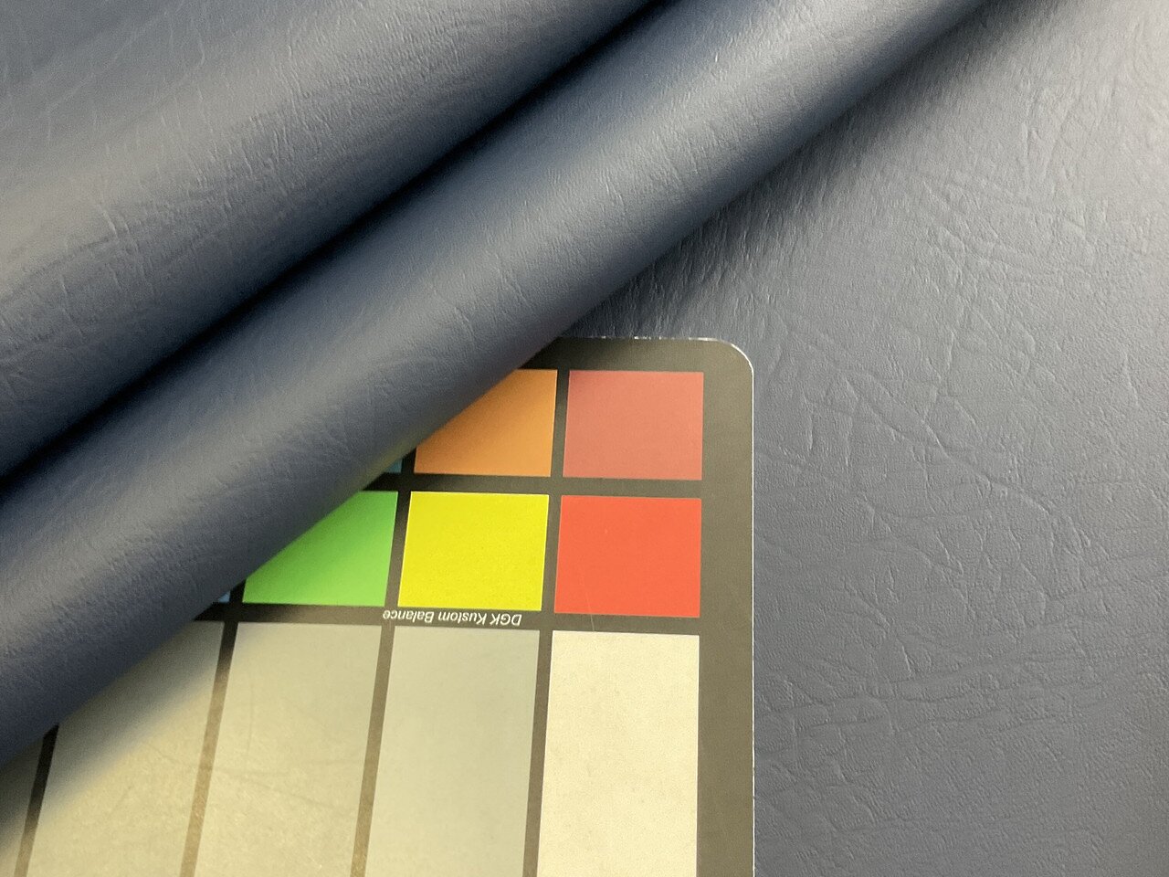 An application scenario or product detail of vinyl synthetic leather - Image 18