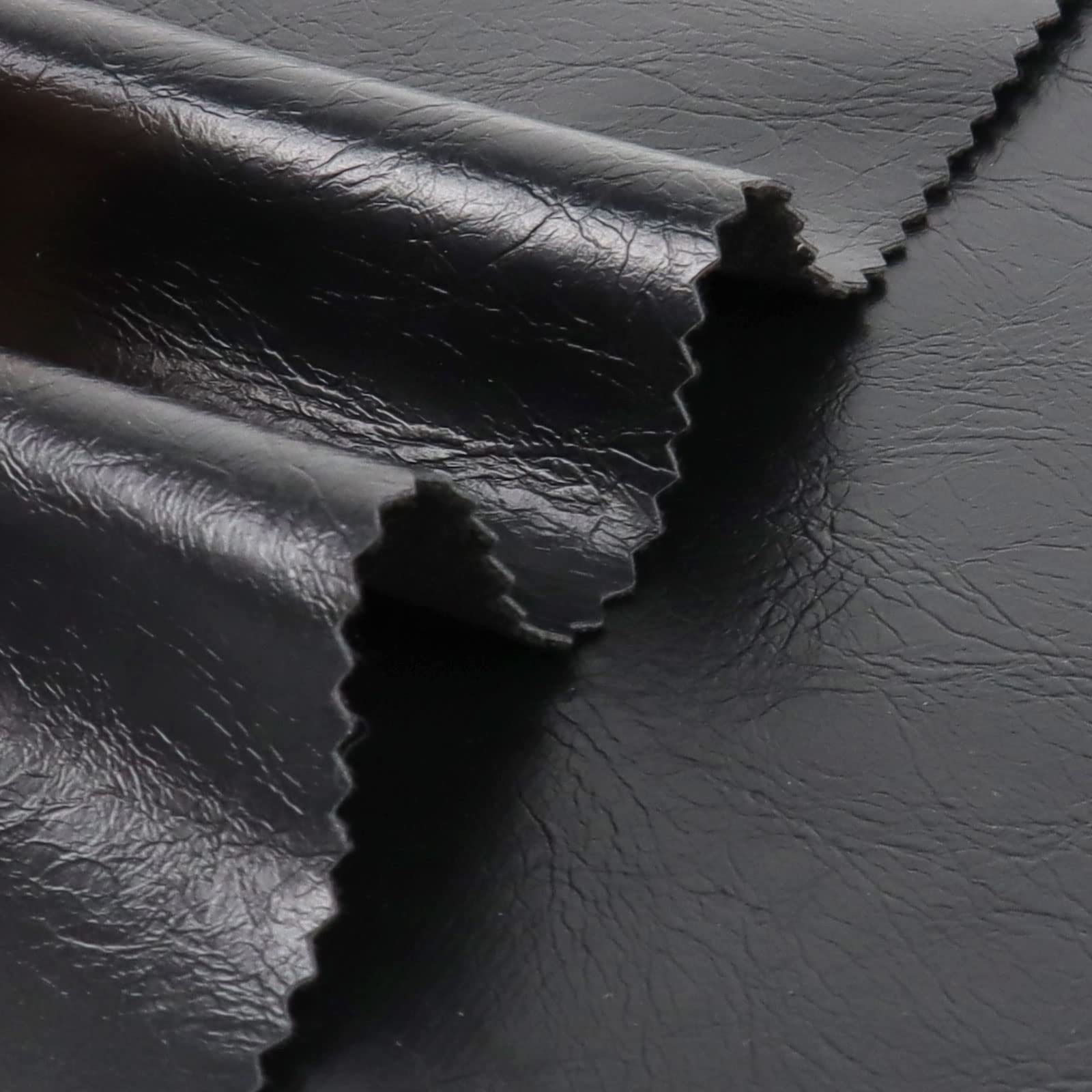 An application scenario or product detail of waterproof fake leather - Image 20