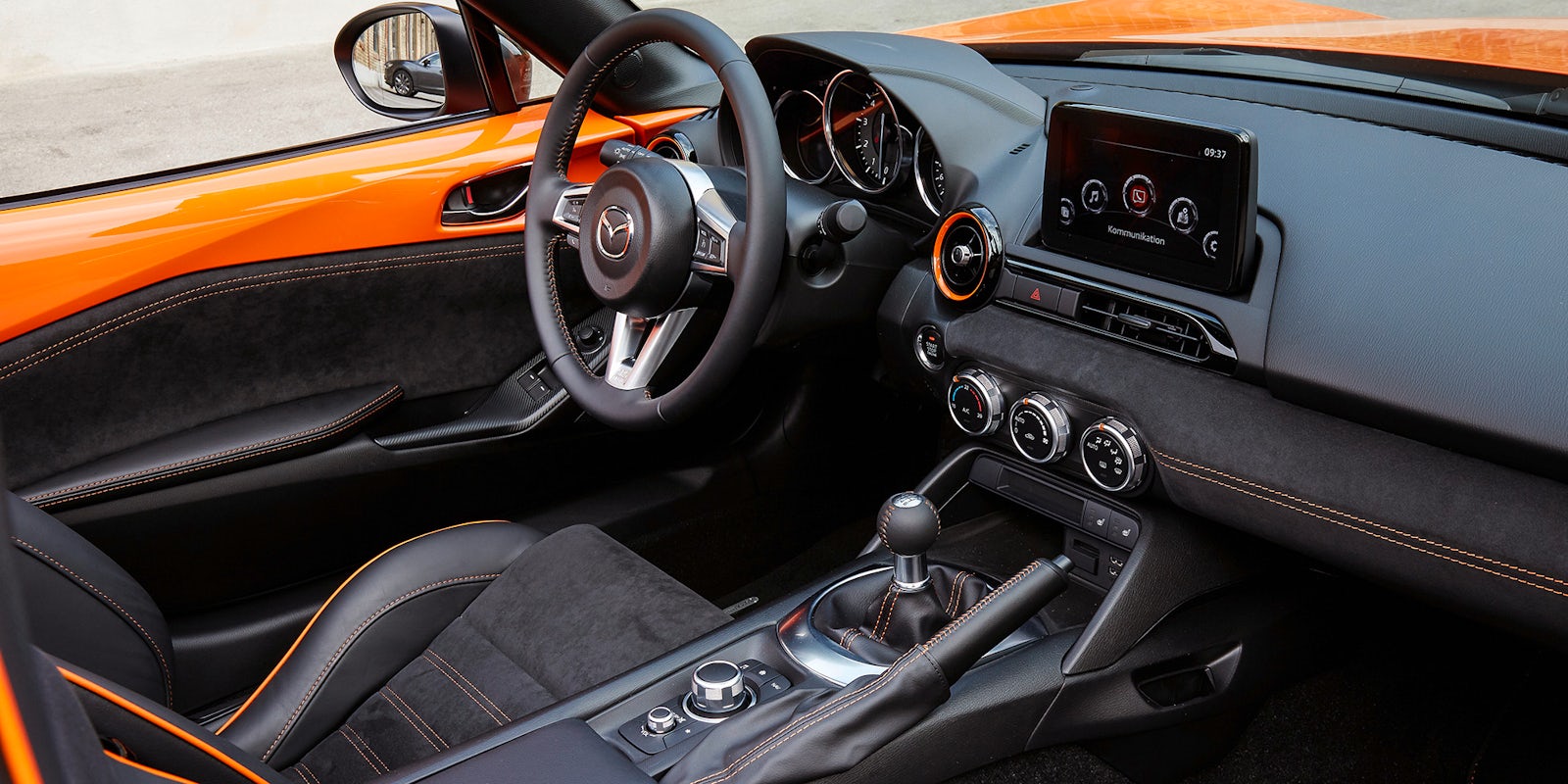 An application scenario or product detail of what is alcantara - Image 15