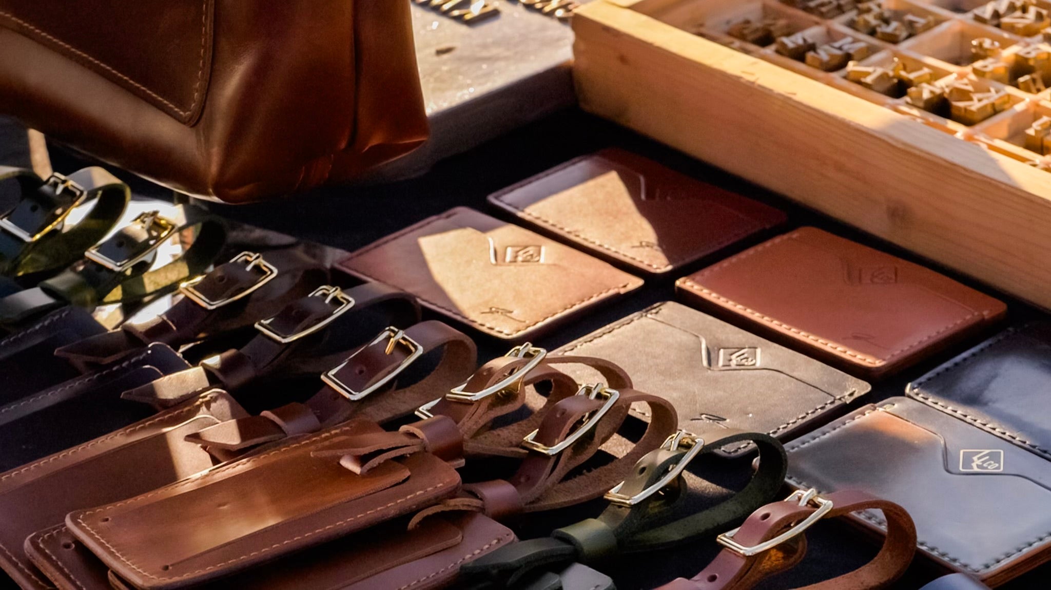 An application scenario or product detail of wholesale leather items - Image 18