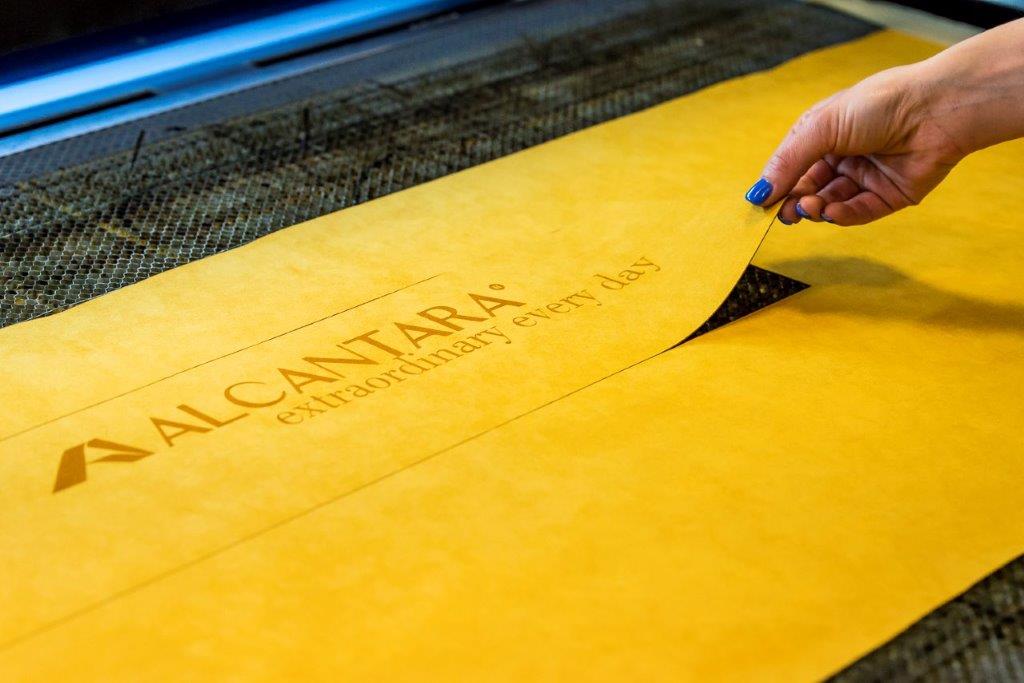 An application scenario or product detail of alcantara roll - Image 16