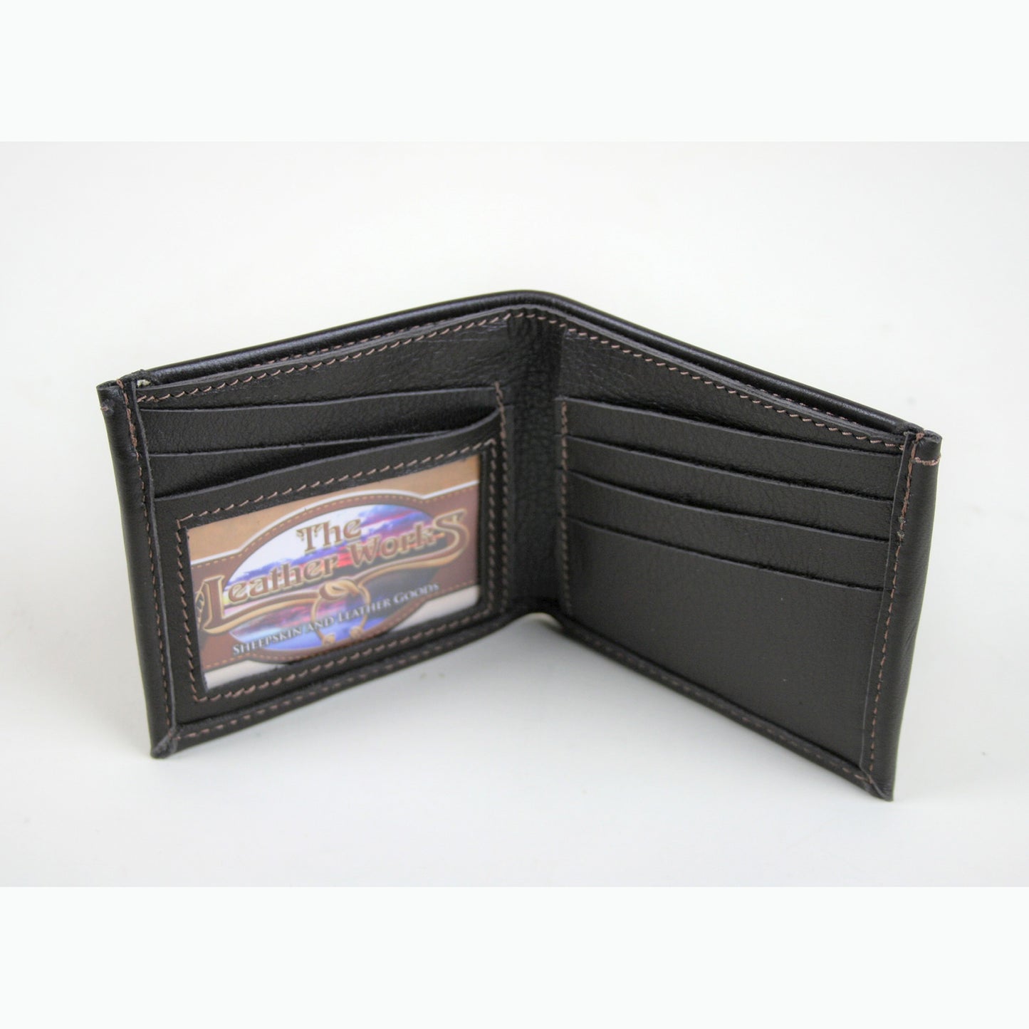 An application scenario or product detail of american leather company wallet - Image 9