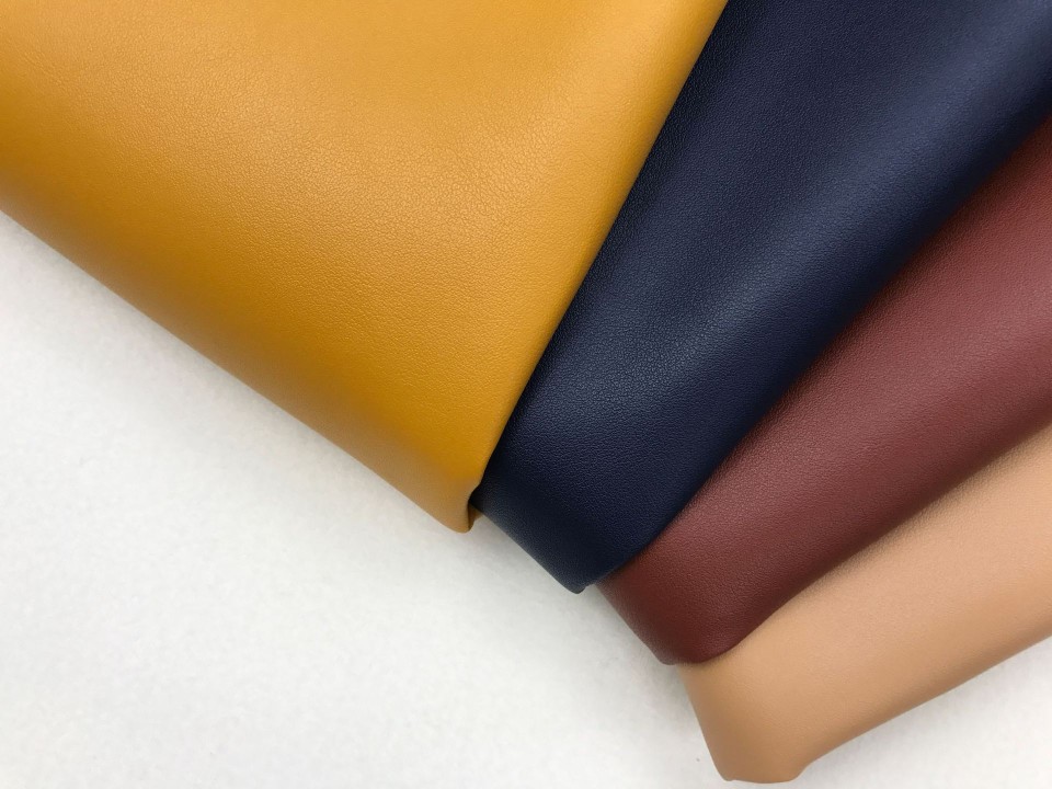 An application scenario or product detail of artificial leather - Image 11