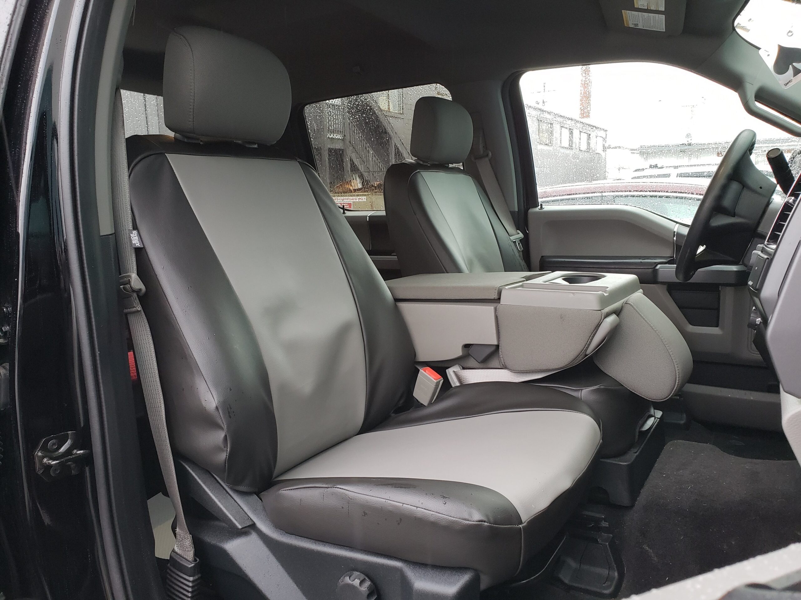 An application scenario or product detail of auto seat vinyl - Image 20