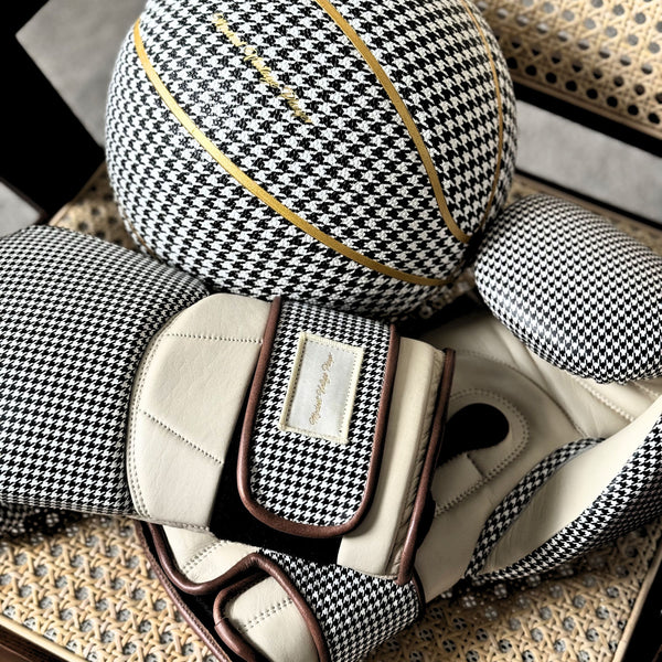 An application scenario or product detail of basketball leather - Image 4