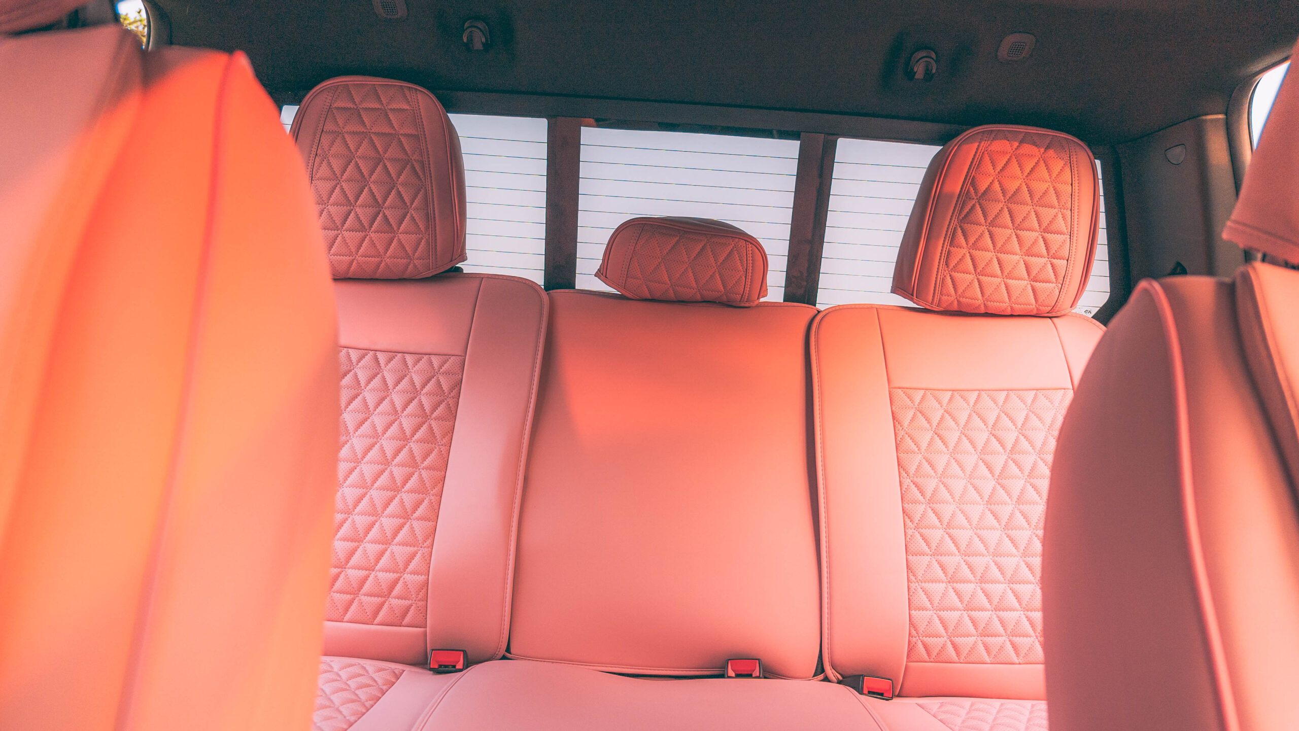 An application scenario or product detail of car seat material - Image 4