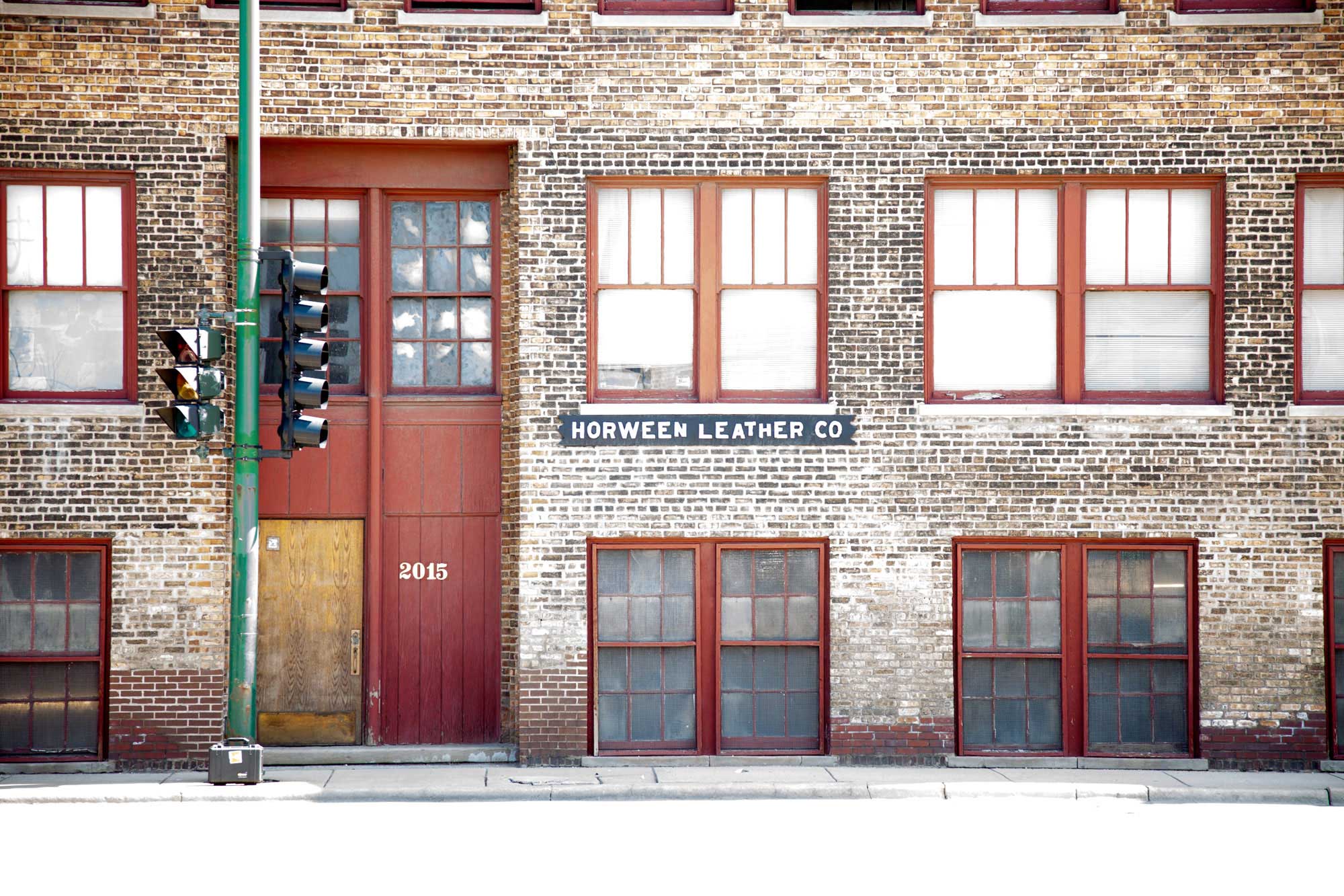 An application scenario or product detail of chicago leather company - Image 4