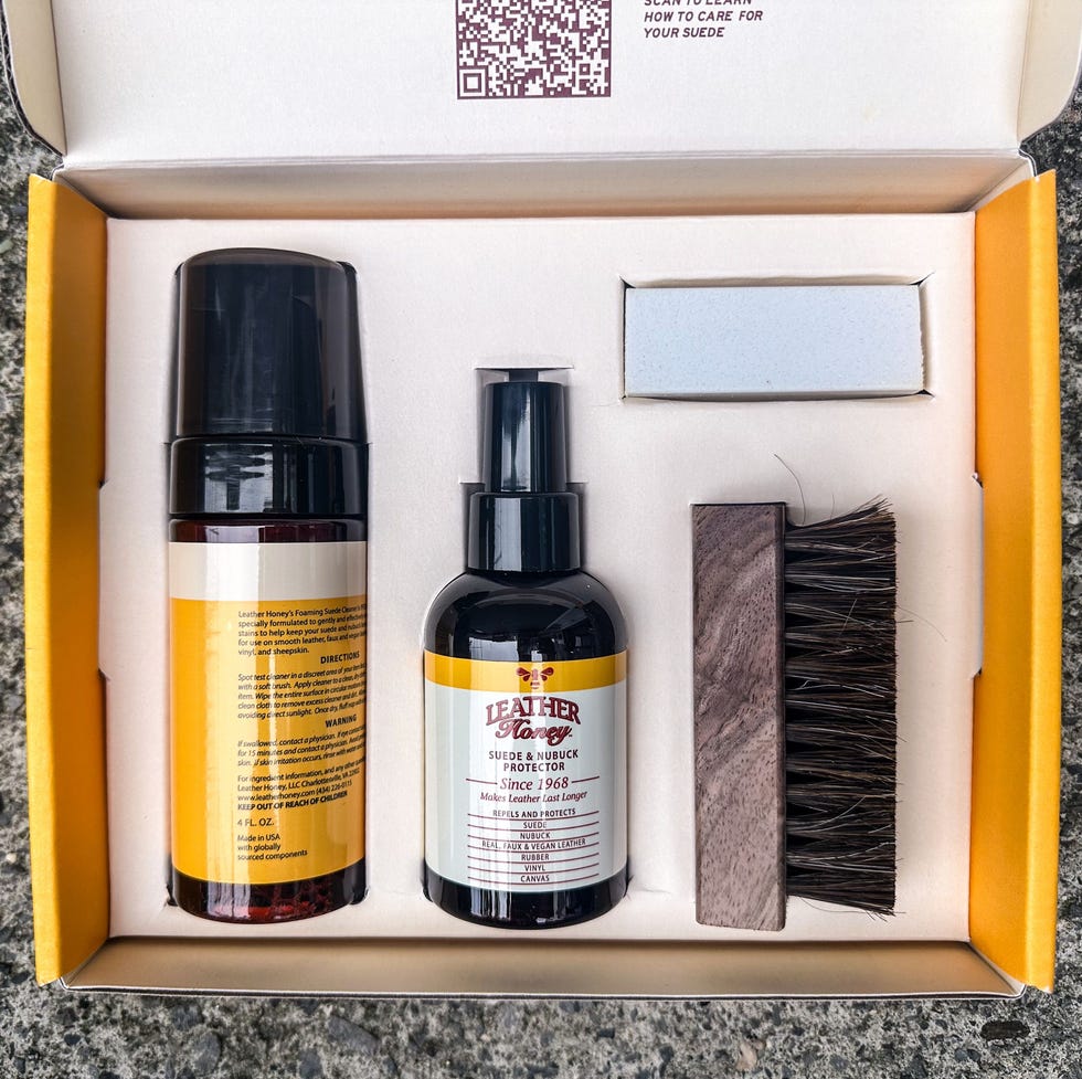 An application scenario or product detail of clean suede leather - Image 14