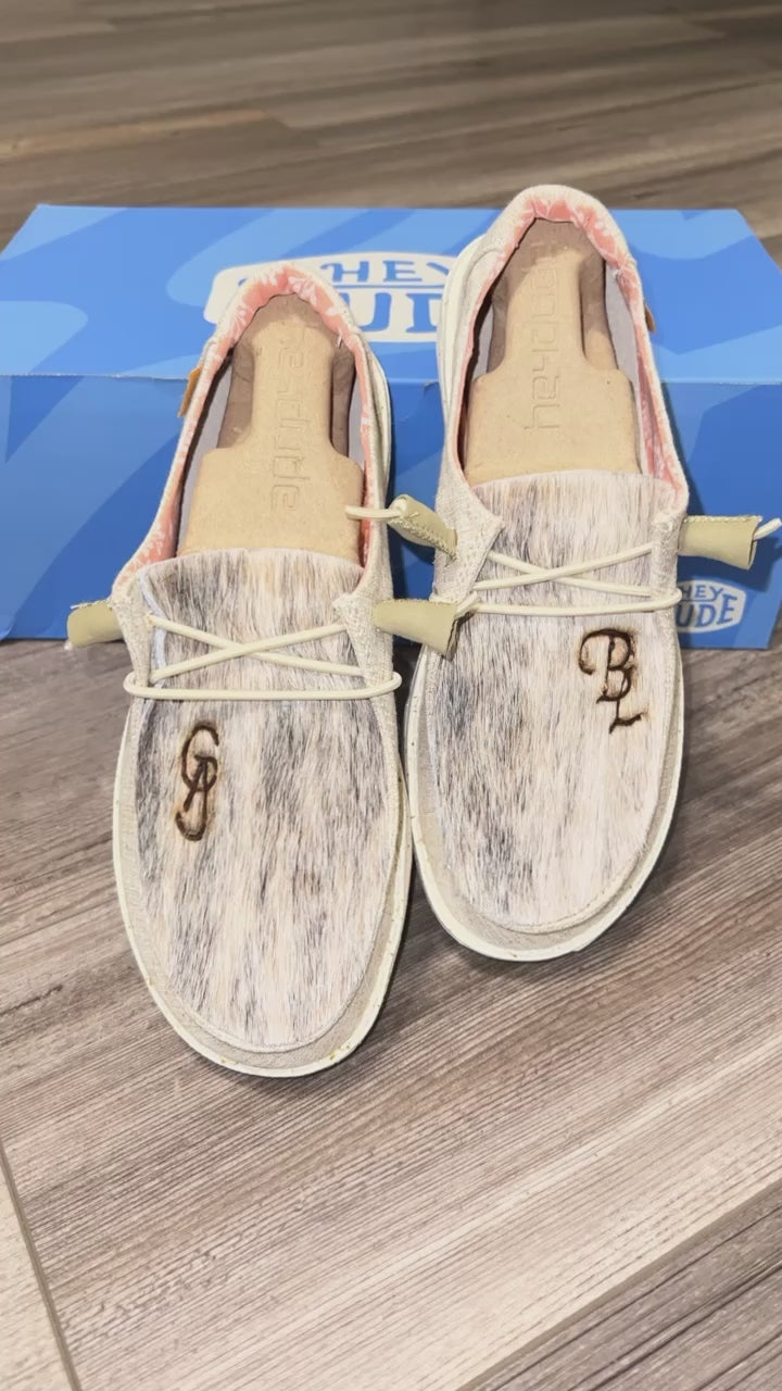 An application scenario or product detail of cowhide shoes women's - Image 18