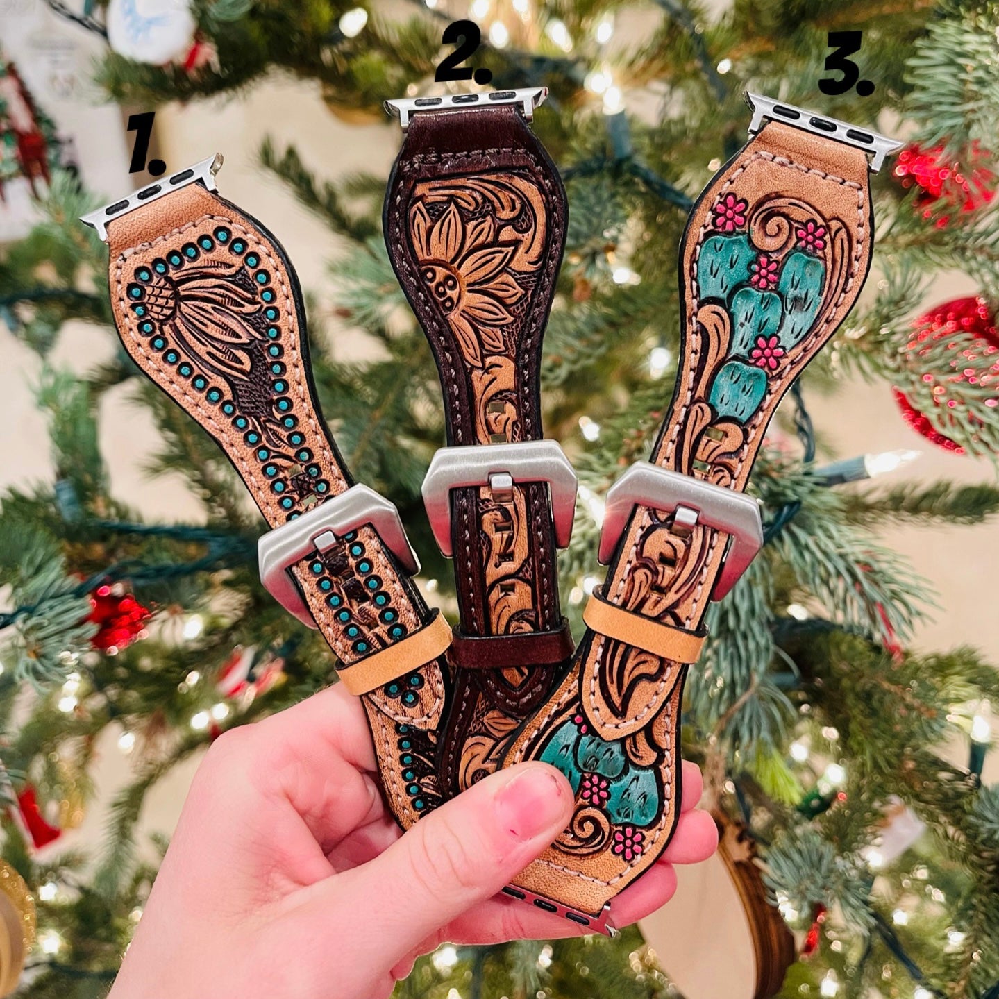 An application scenario or product detail of custom leather apple watch bands - Image 22