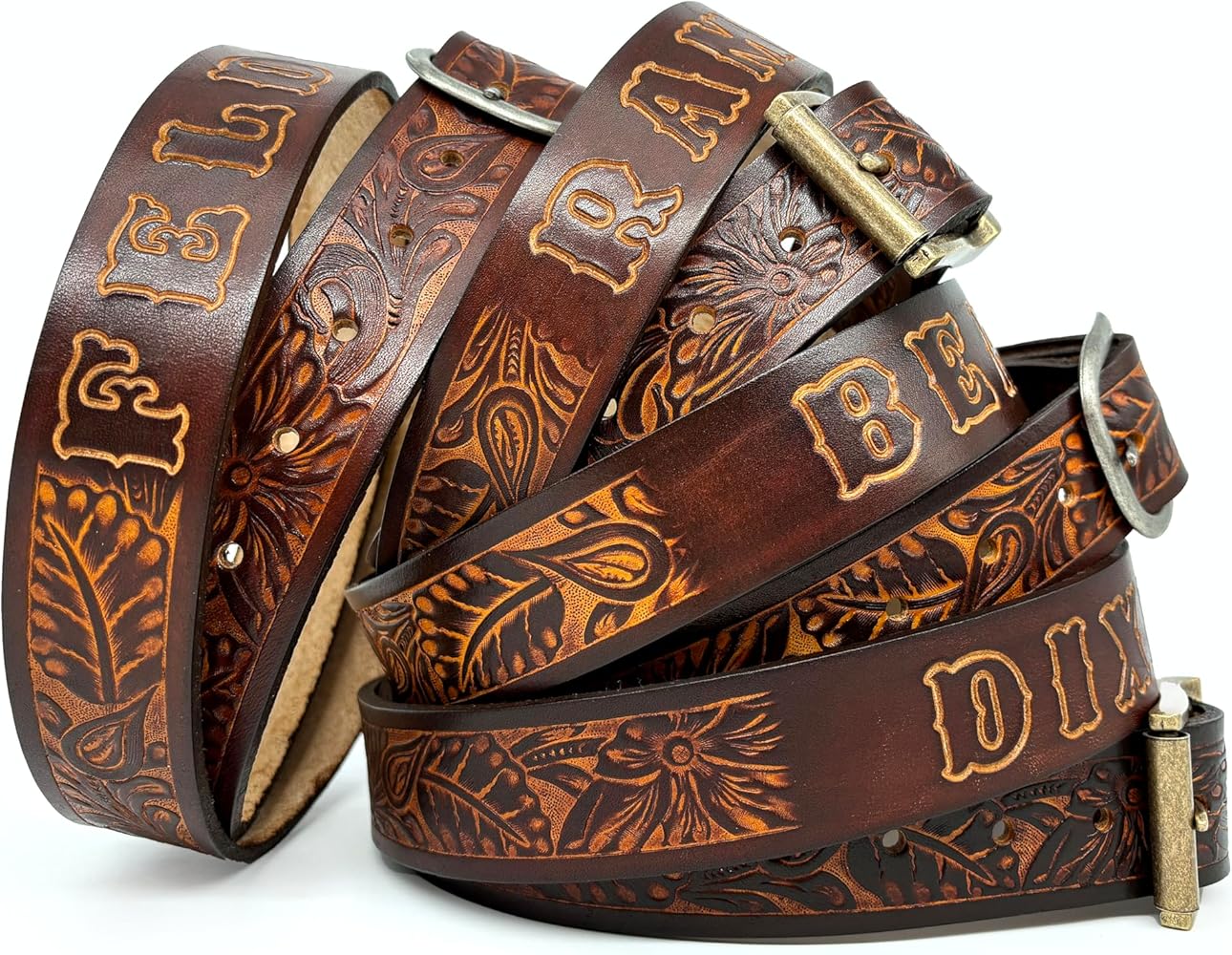 An application scenario or product detail of custom leather belts and buckles - Image 13