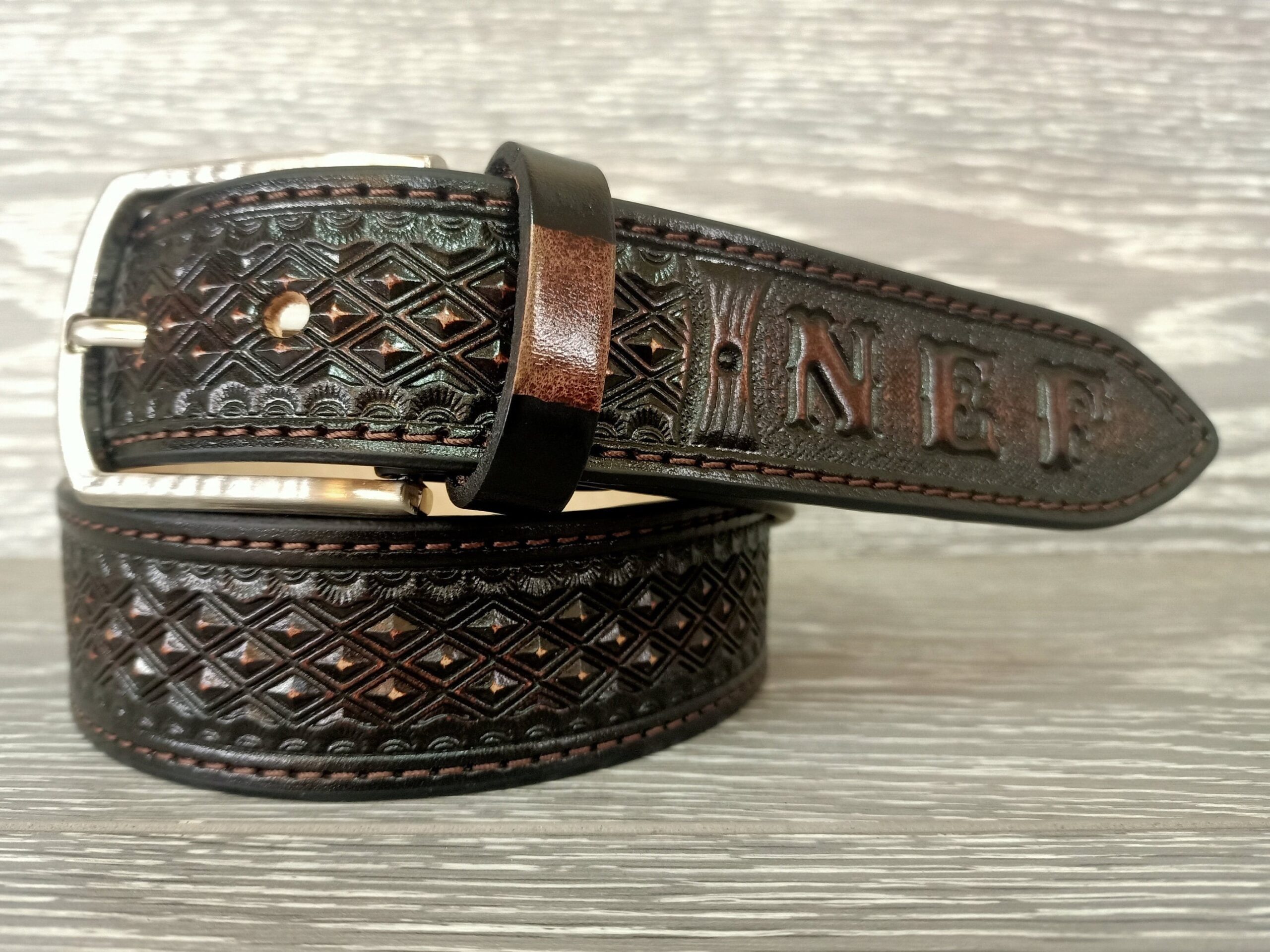 An application scenario or product detail of custom leather belts near me - Image 9