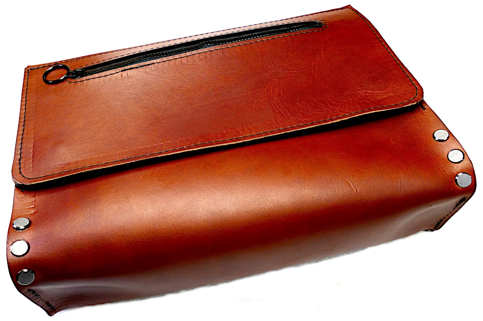 An application scenario or product detail of custom leather bible cases - Image 9