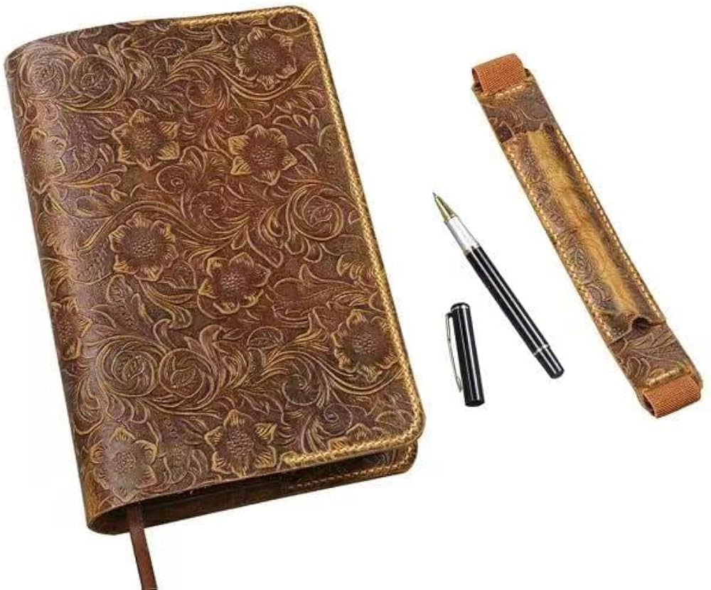 An application scenario or product detail of custom leather bible cover - Image 21