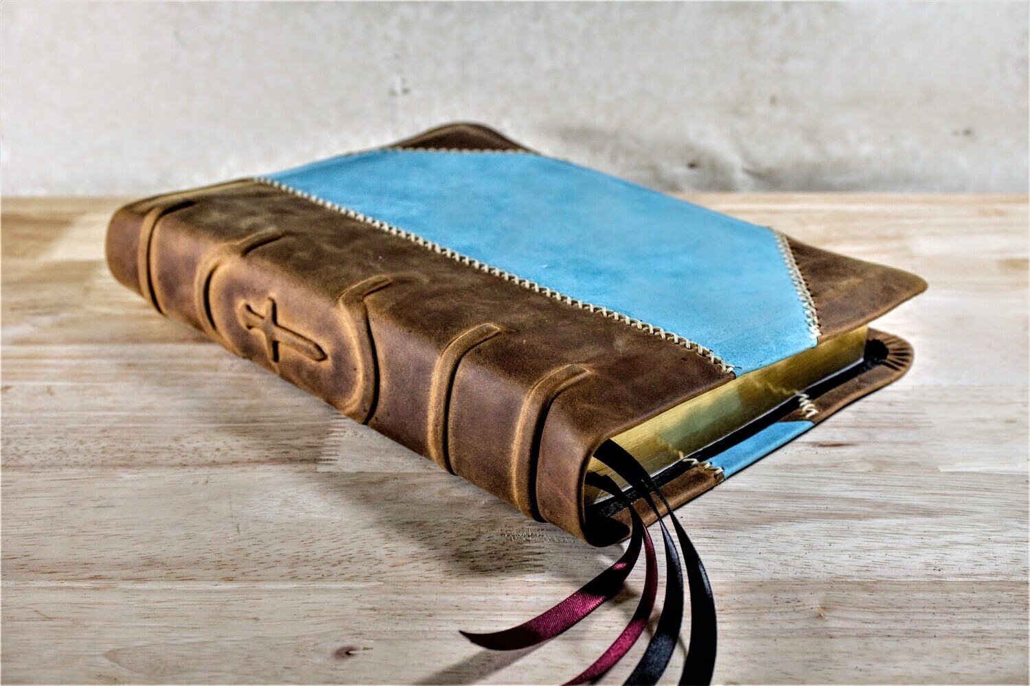 Featured image for the custom leather bible guide
