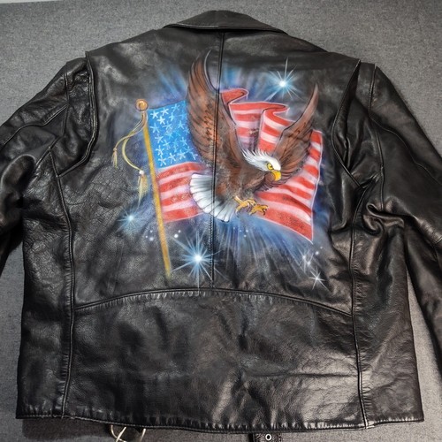 An application scenario or product detail of custom leather biker jackets - Image 11