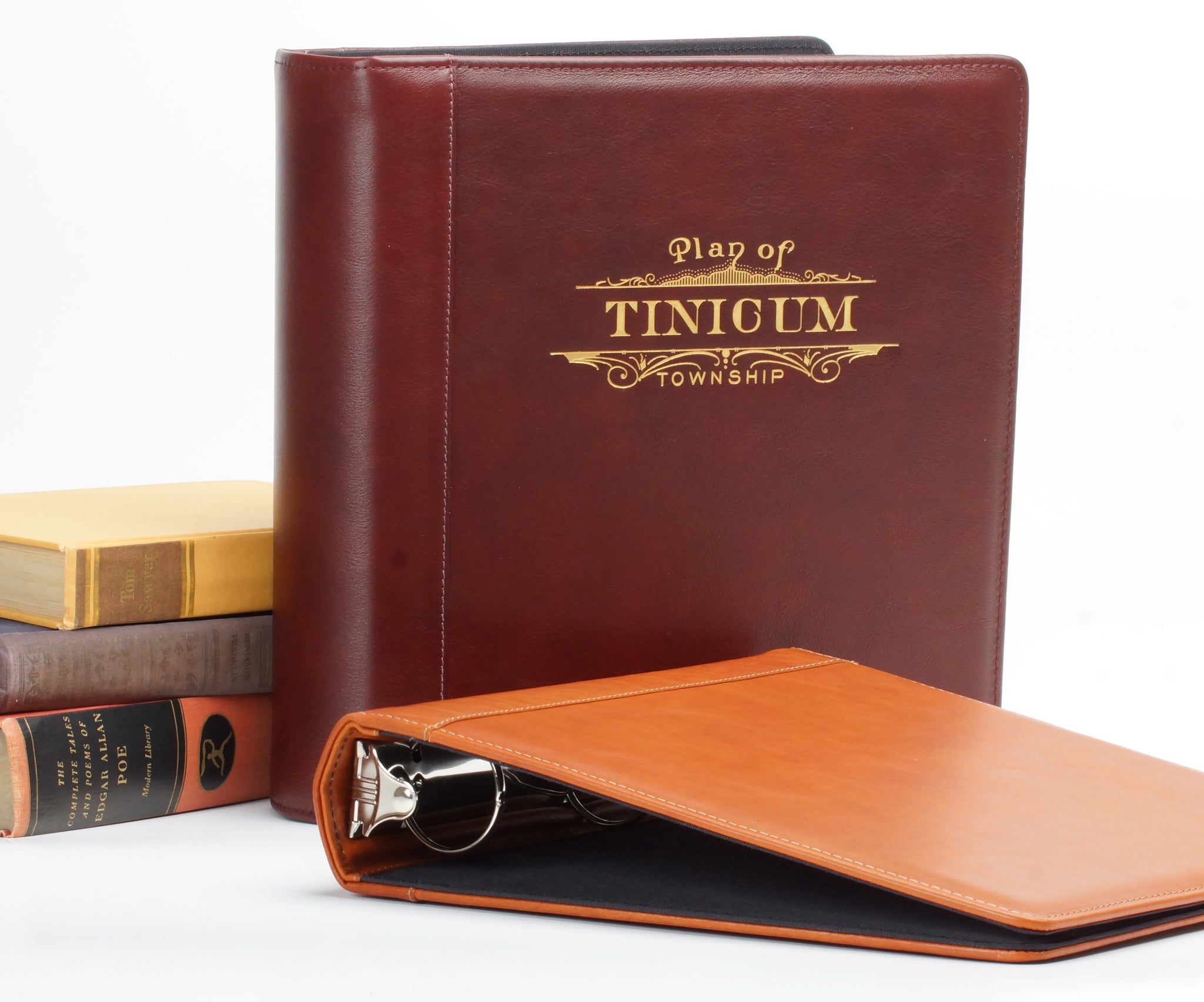 An application scenario or product detail of custom leather binder - Image 4