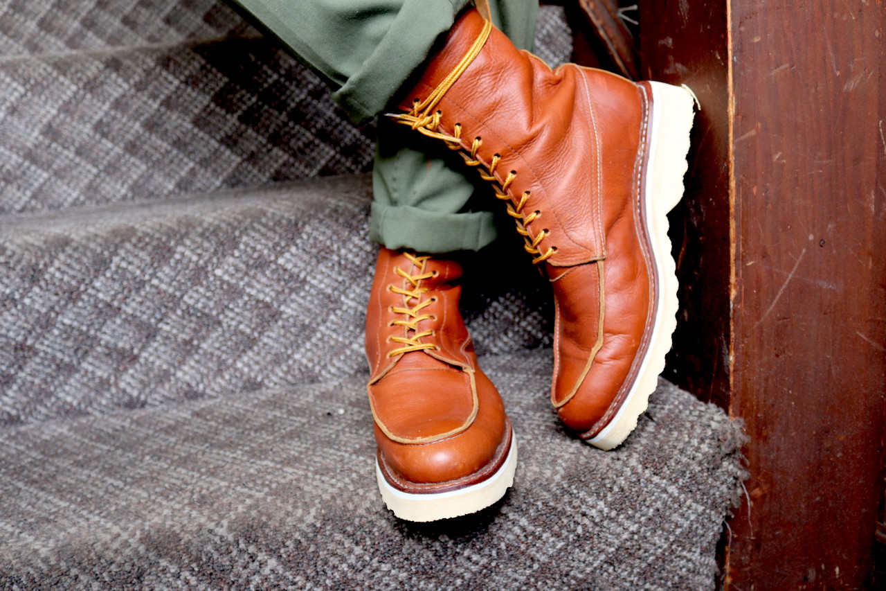An application scenario or product detail of custom leather boots - Image 5