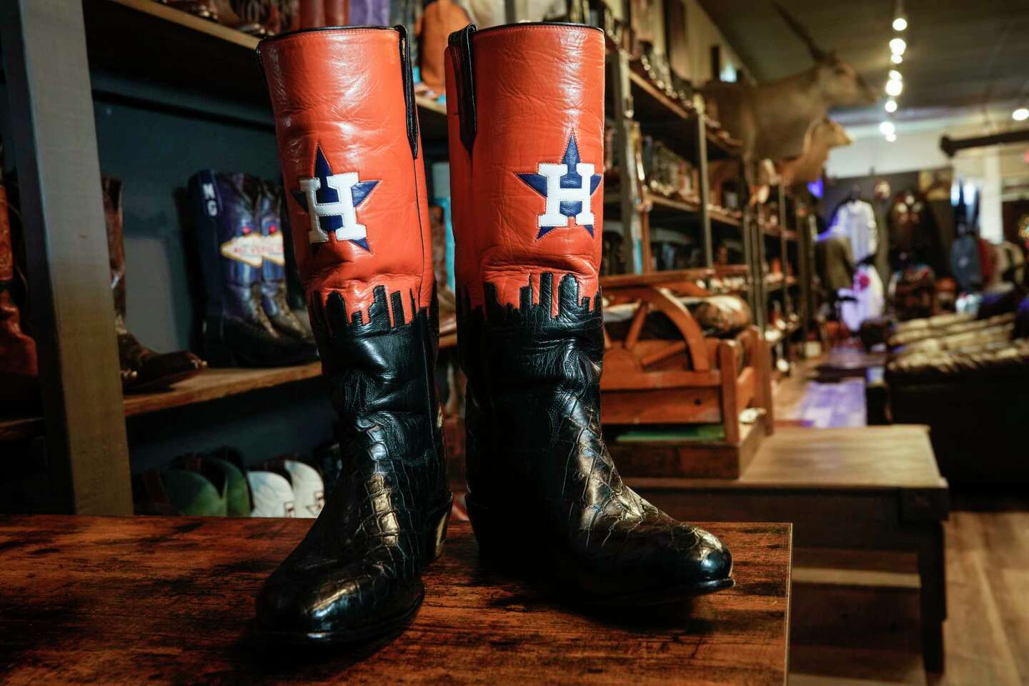 An application scenario or product detail of custom leather boots - Image 10