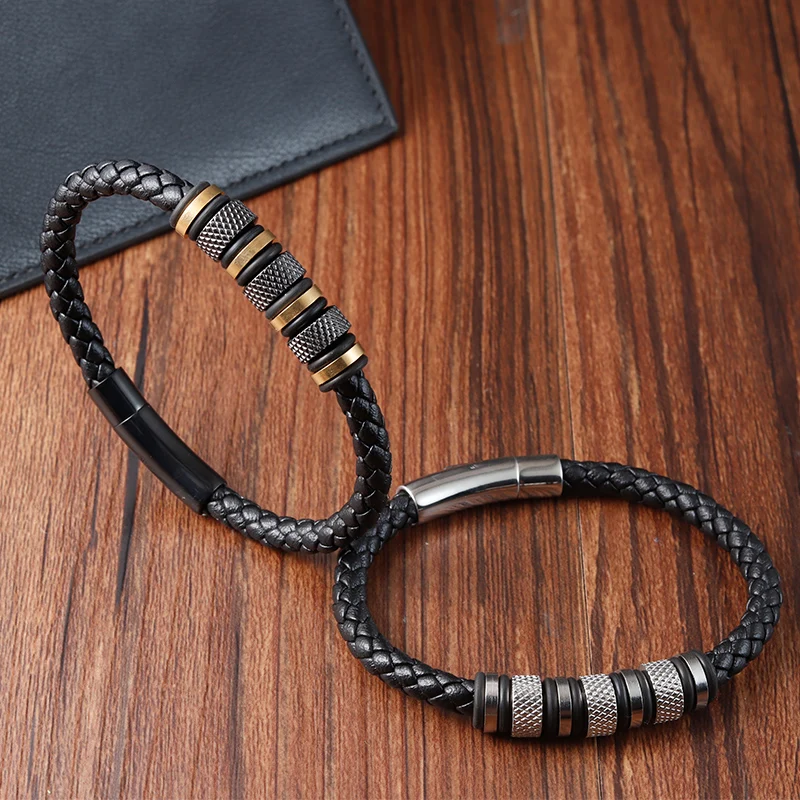 An application scenario or product detail of custom leather bracelets - Image 20