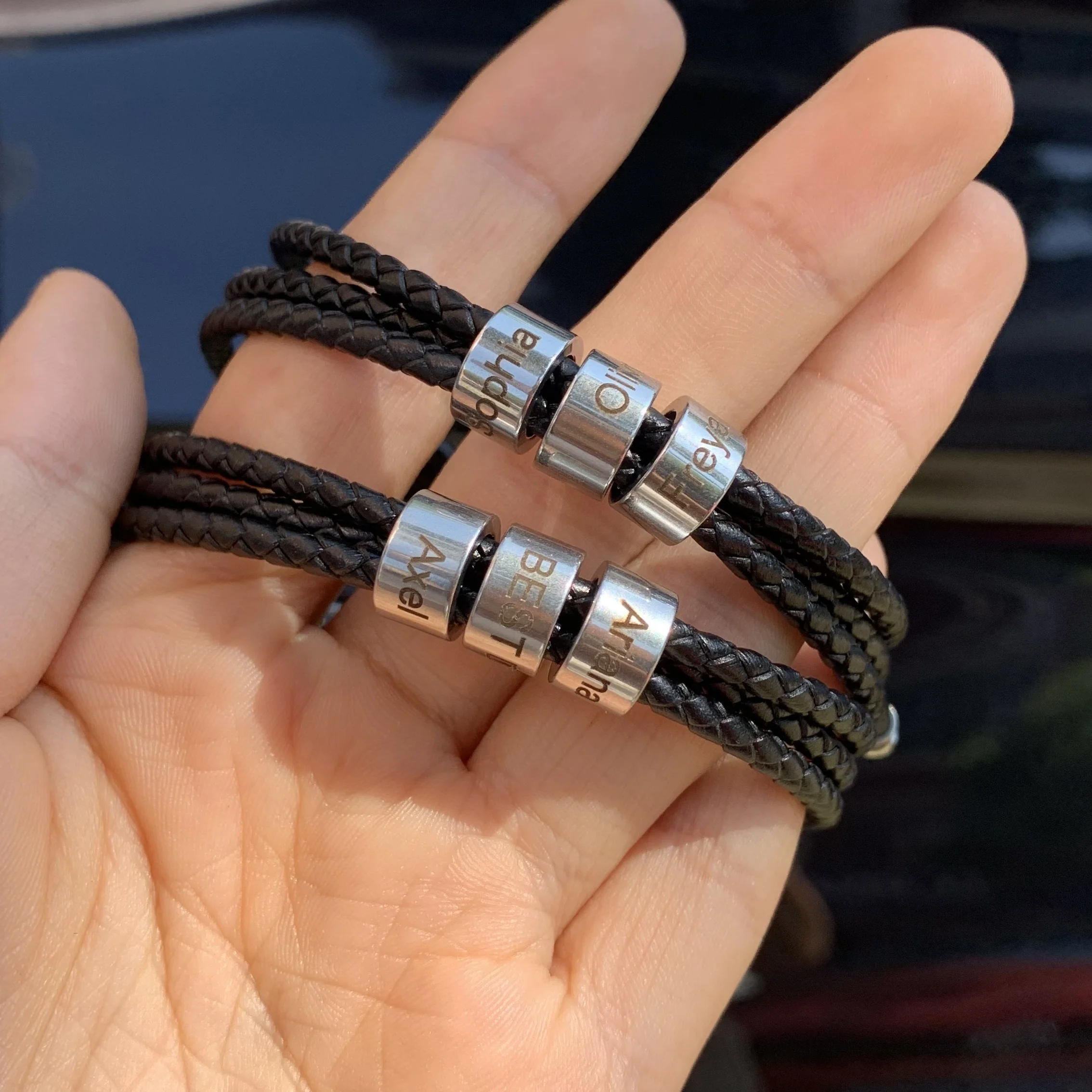 An application scenario or product detail of custom leather bracelets for him - Image 17