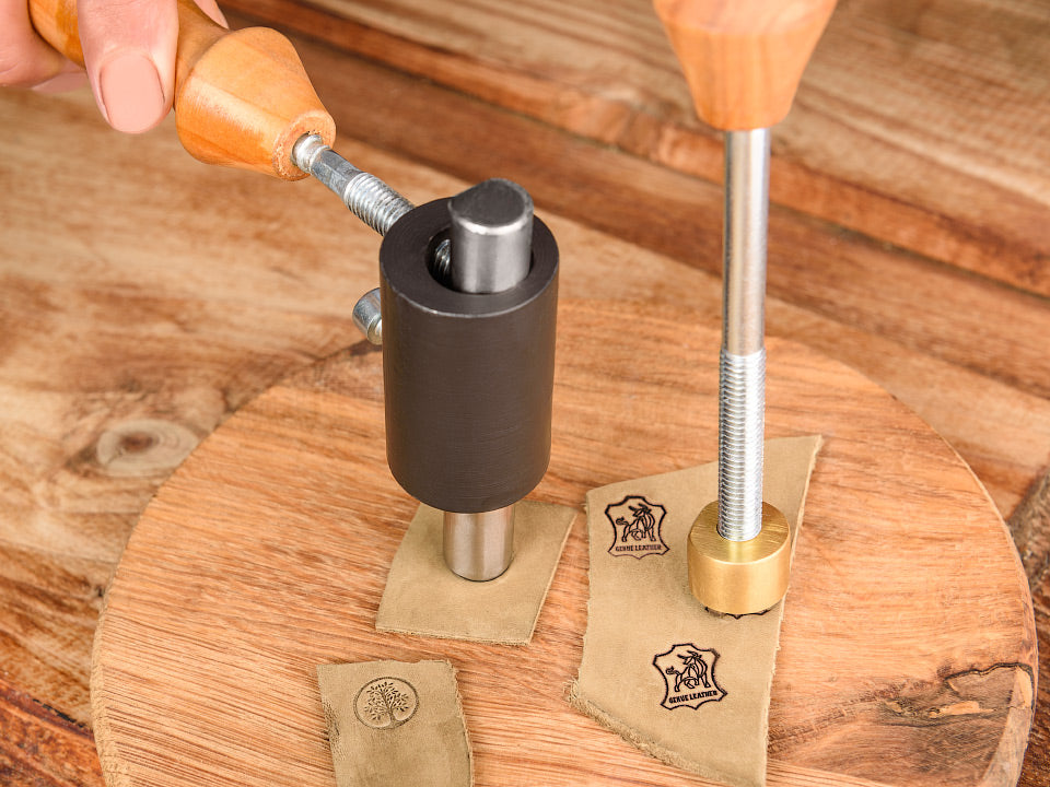 An application scenario or product detail of custom leather branding iron - Image 13
