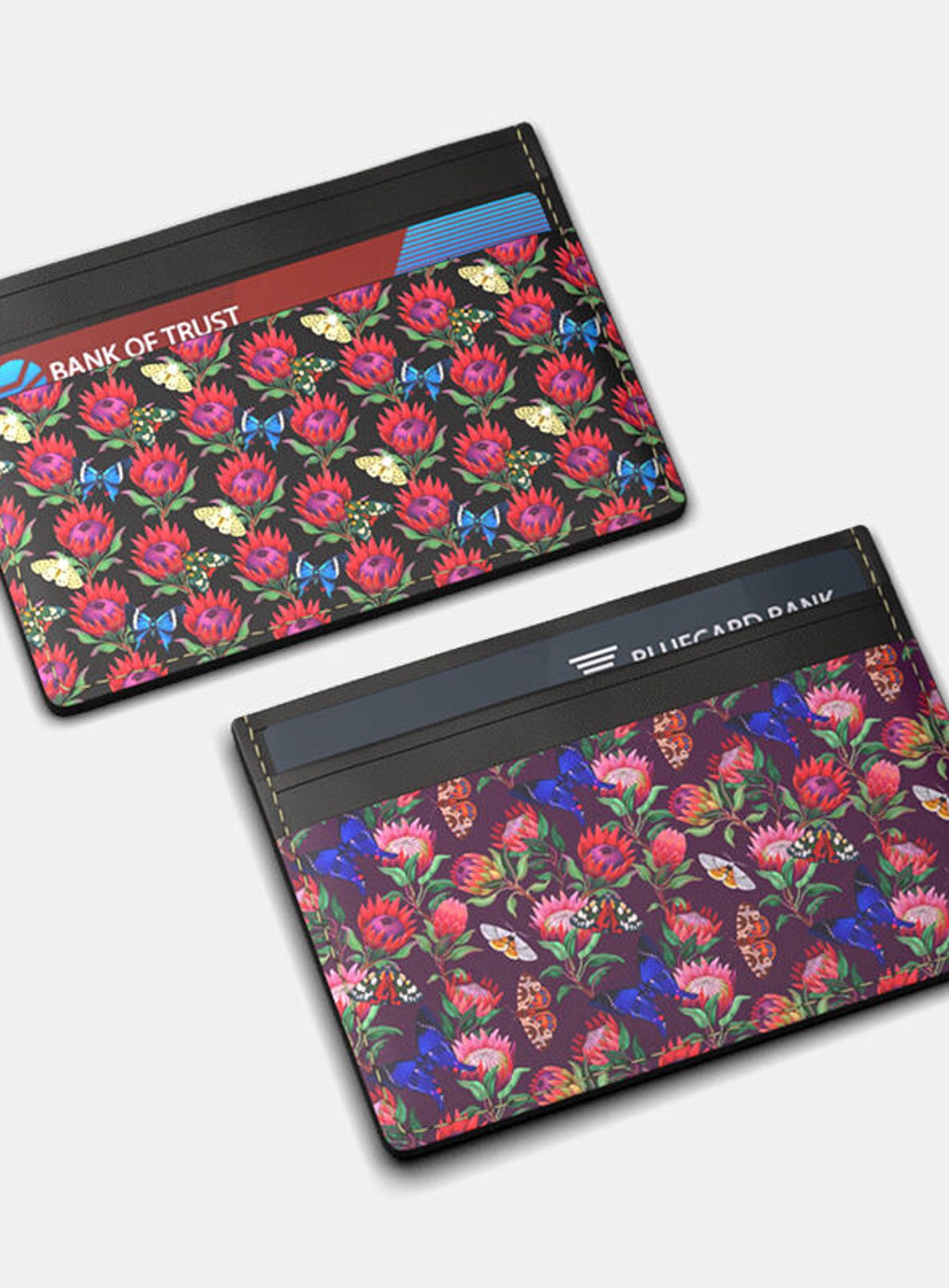 An application scenario or product detail of custom leather card holder - Image 2