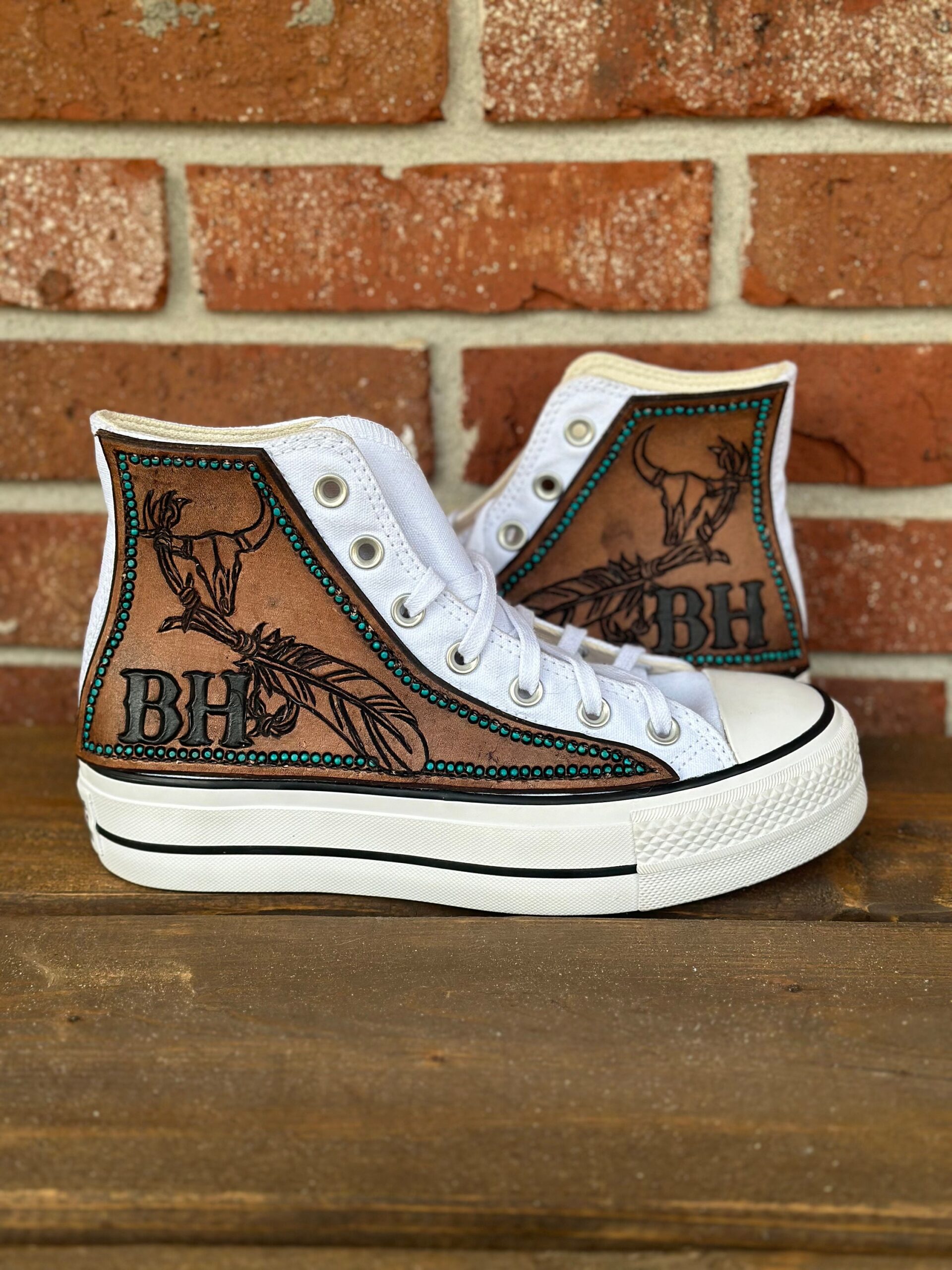 An application scenario or product detail of custom leather converse - Image 3