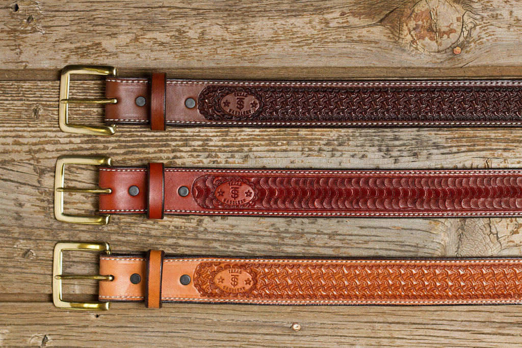 An application scenario or product detail of custom leather cowboy belts - Image 2