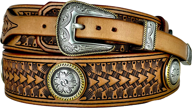An application scenario or product detail of custom leather cowboy belts - Image 15